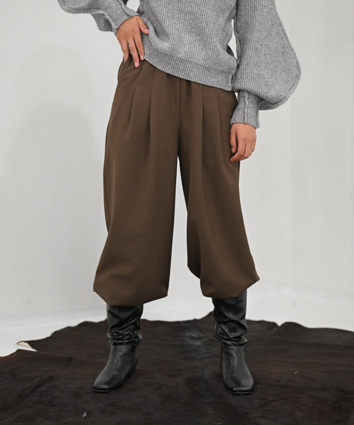 ブラウン　model：H166cm