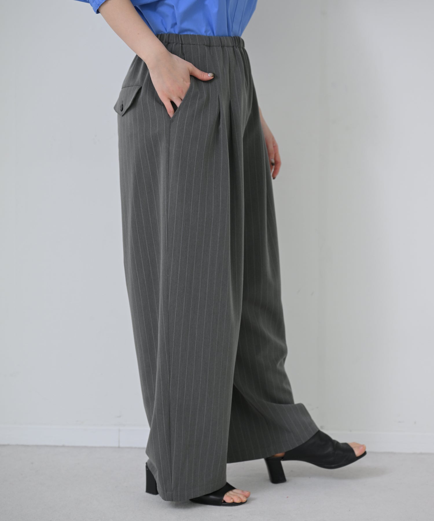 Tucked Wide Pants