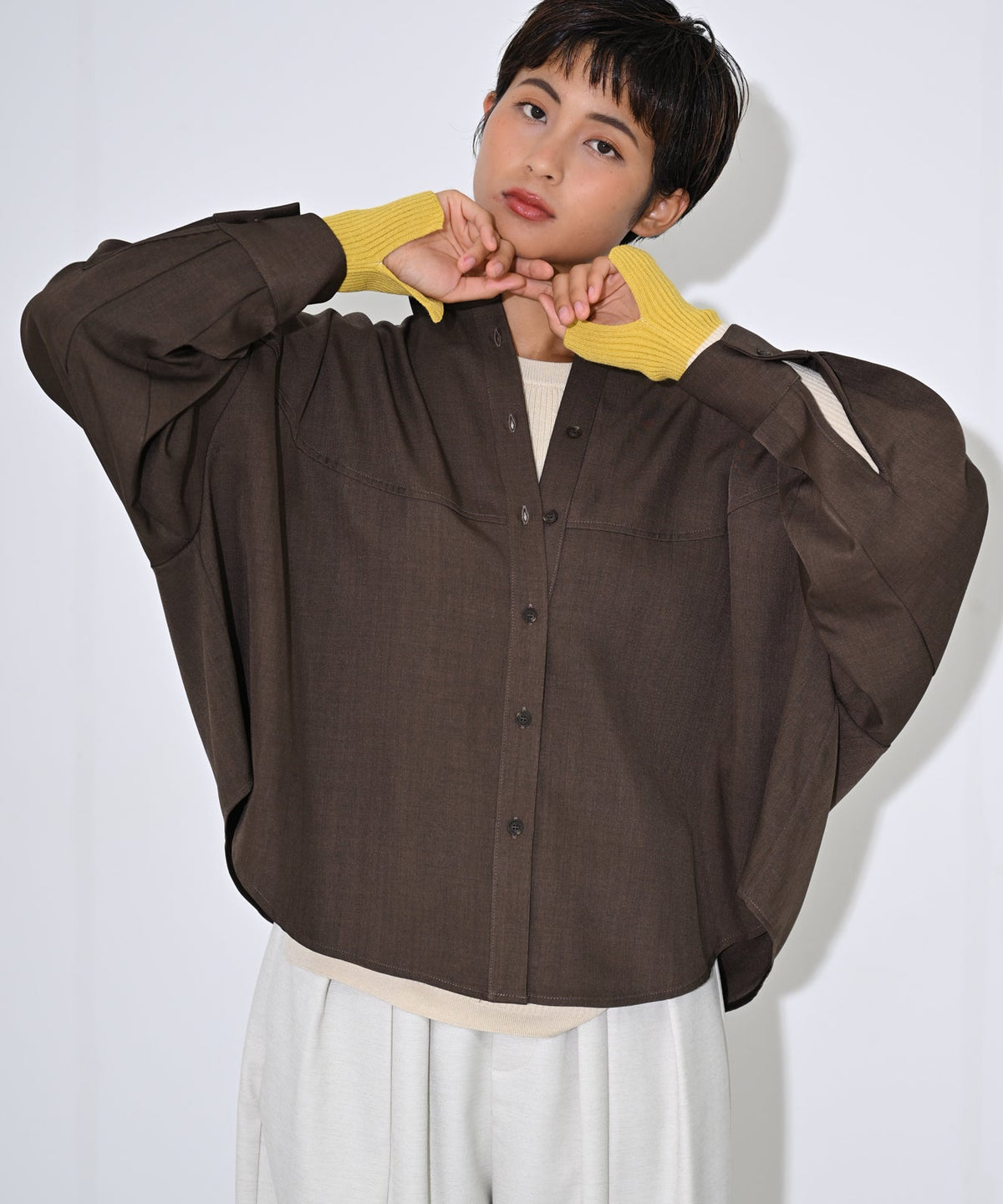 ベージュ×イエロー　model：H166cm