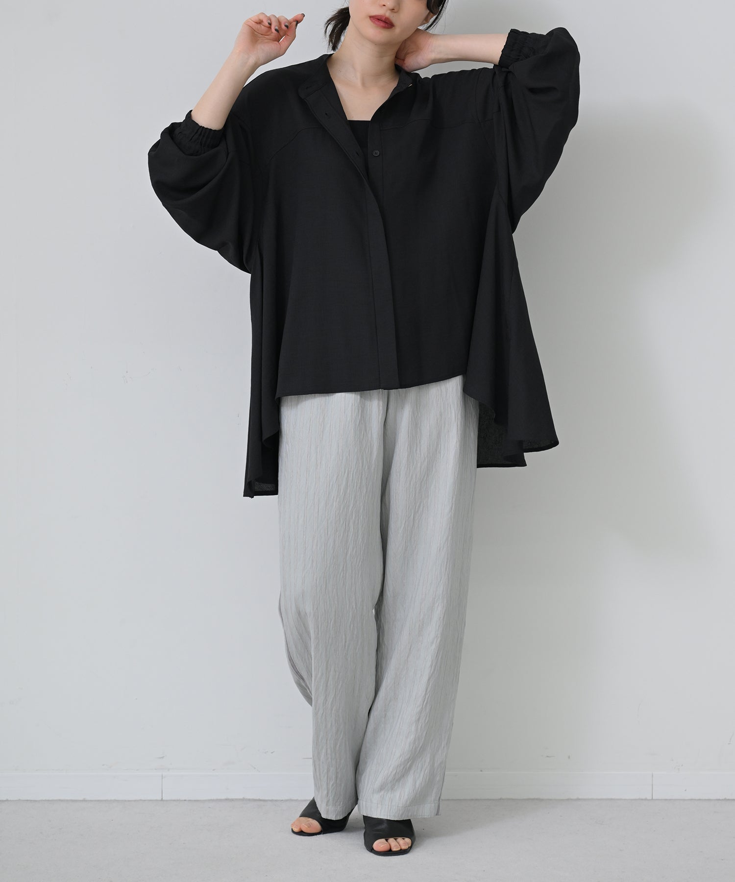 ブラック　model：H160