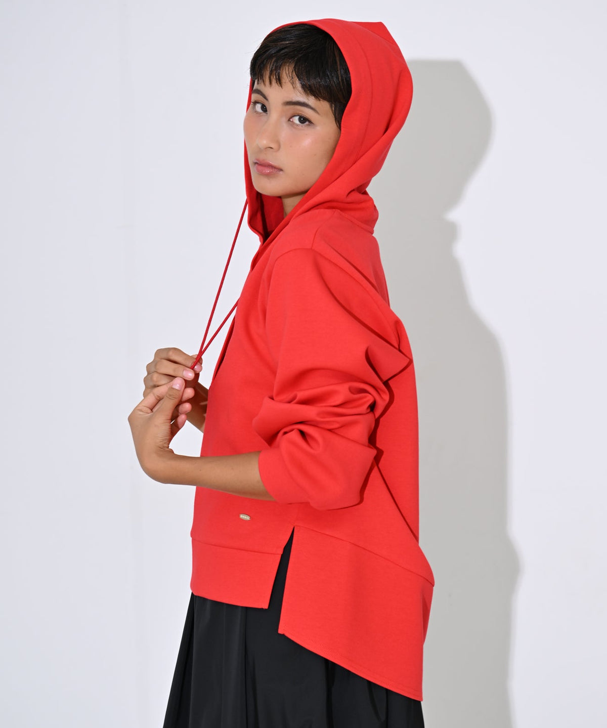 レッド　model：H166cm