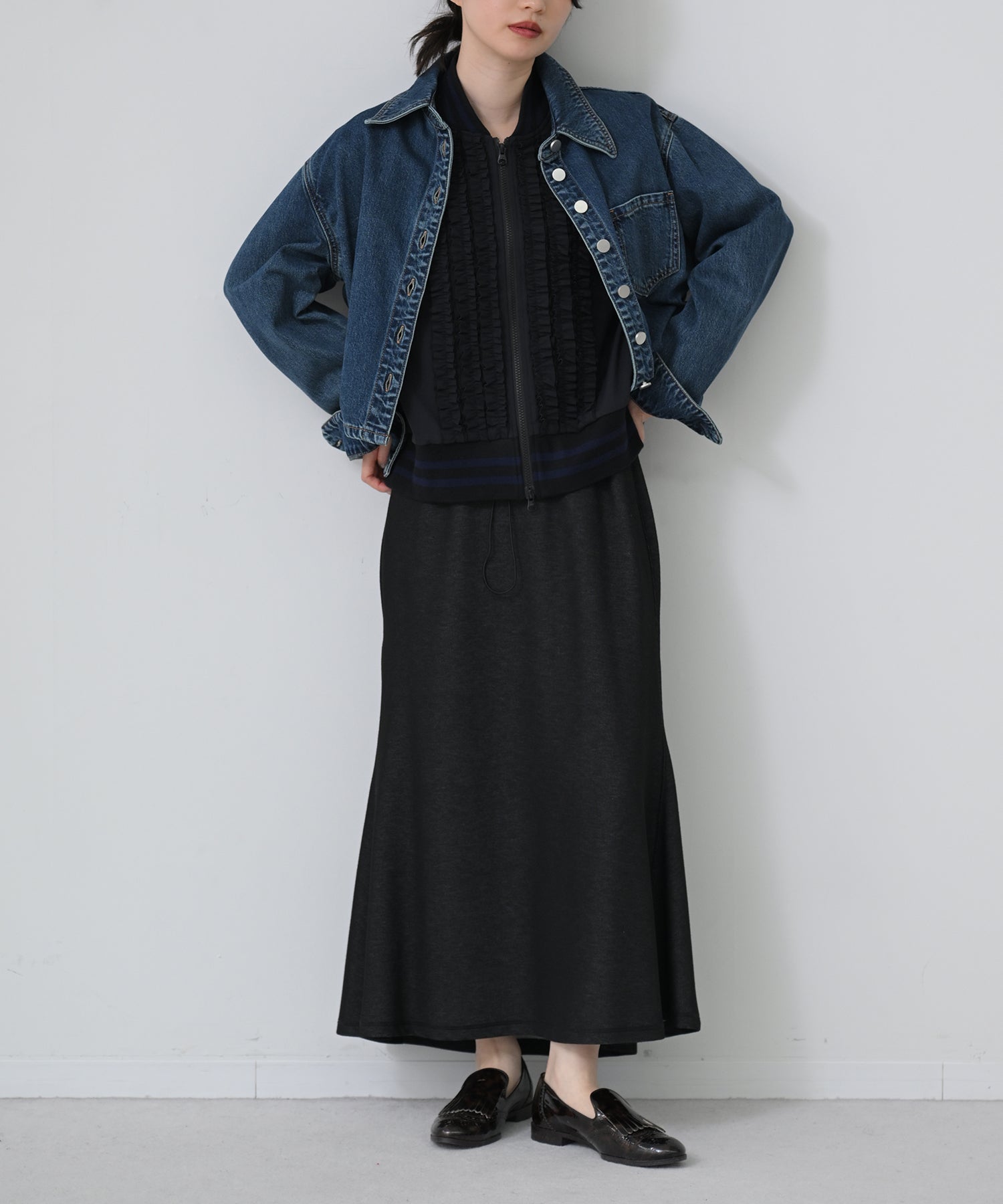 インディゴ　model：H160