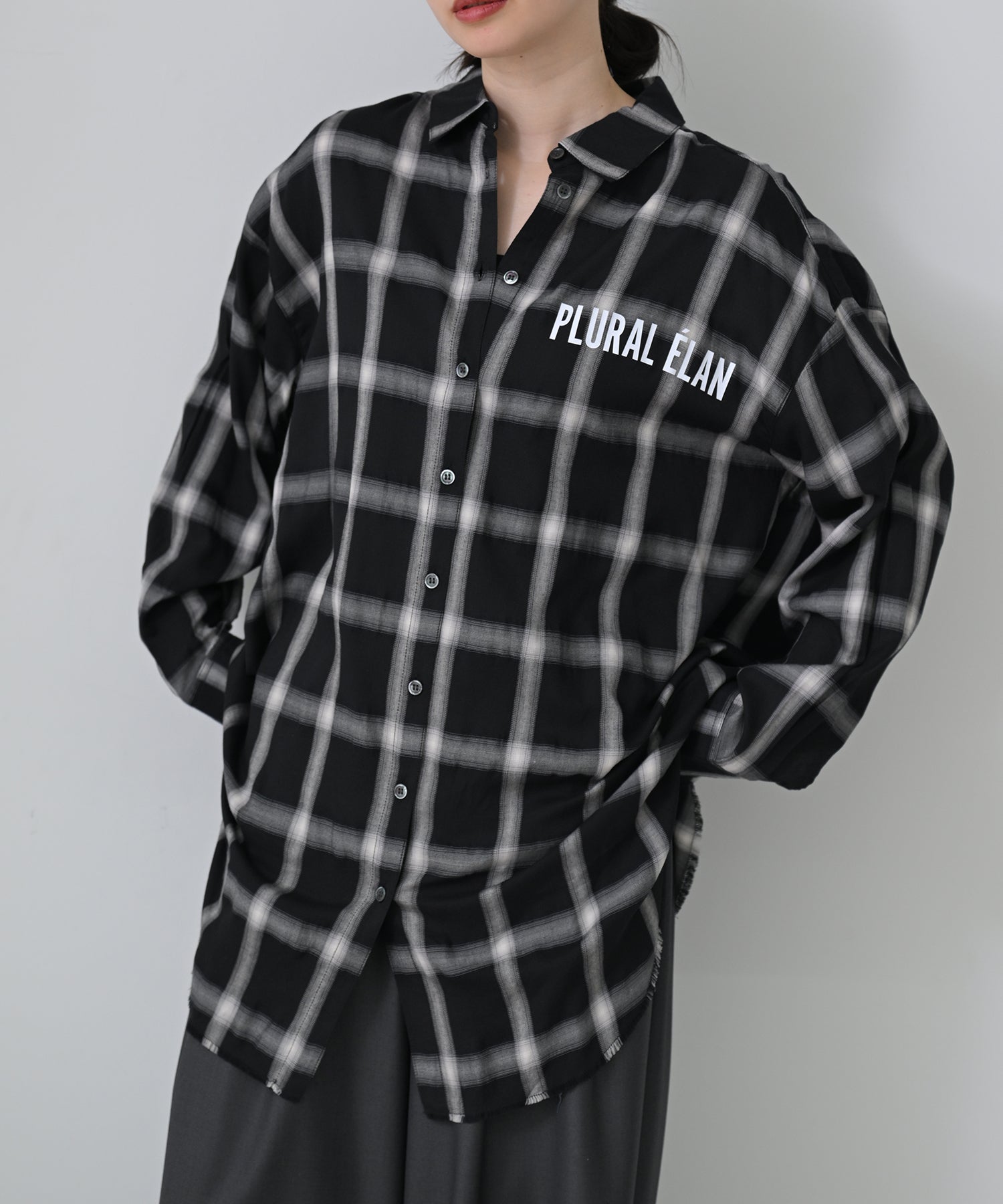 ブラック　model：H160
