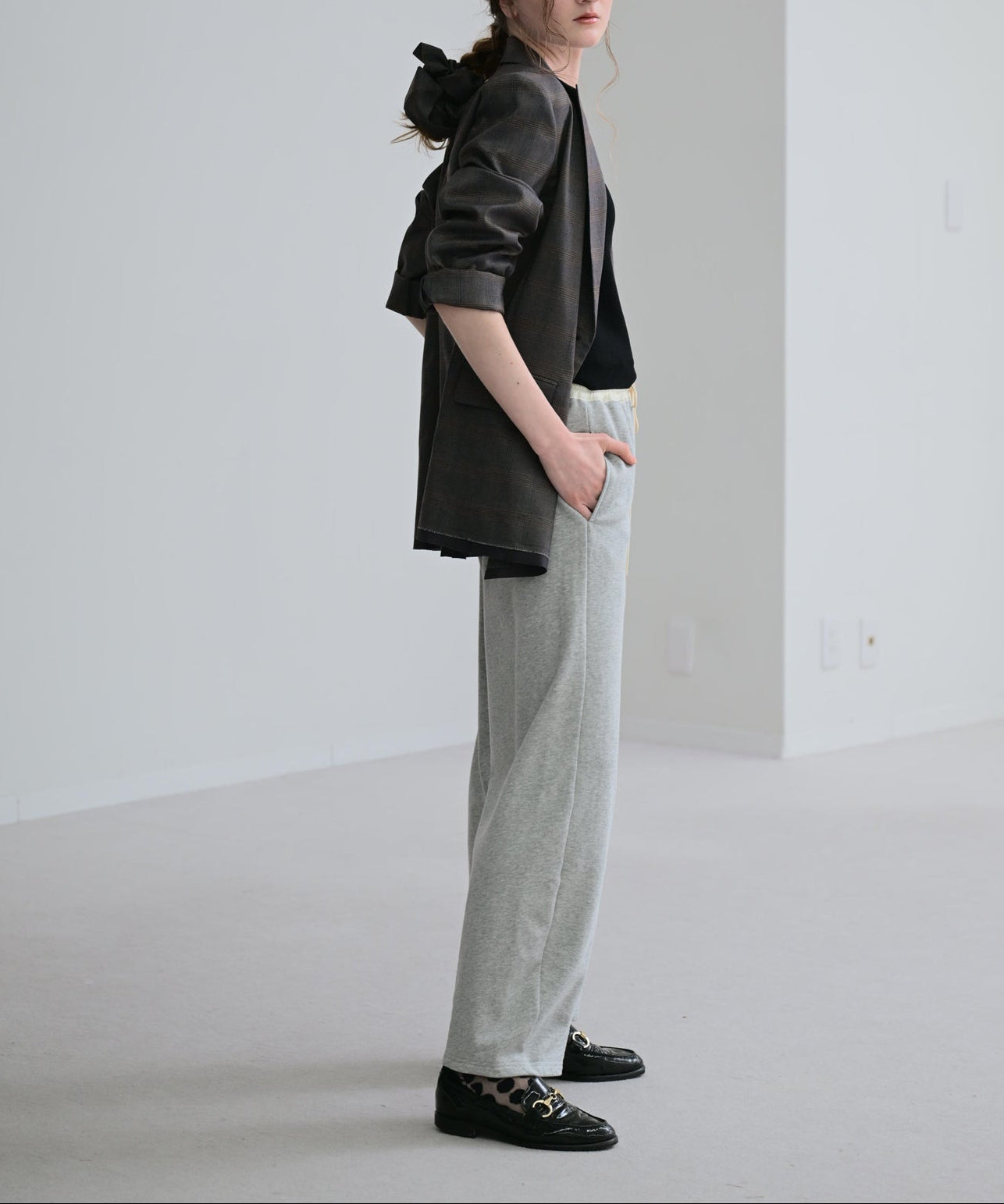 グレー Mサイズ　model：H170cm