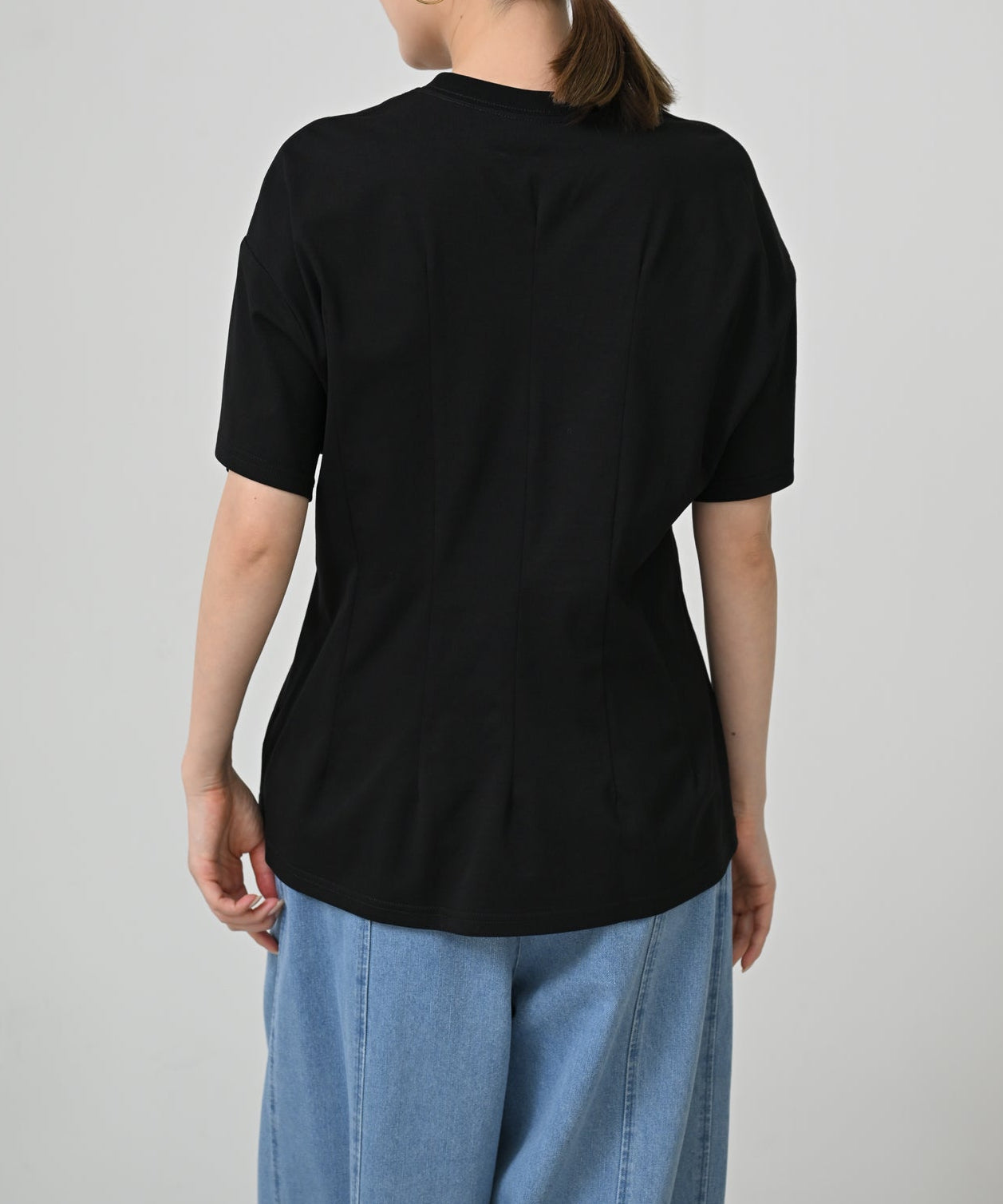 ブラック　model：H167