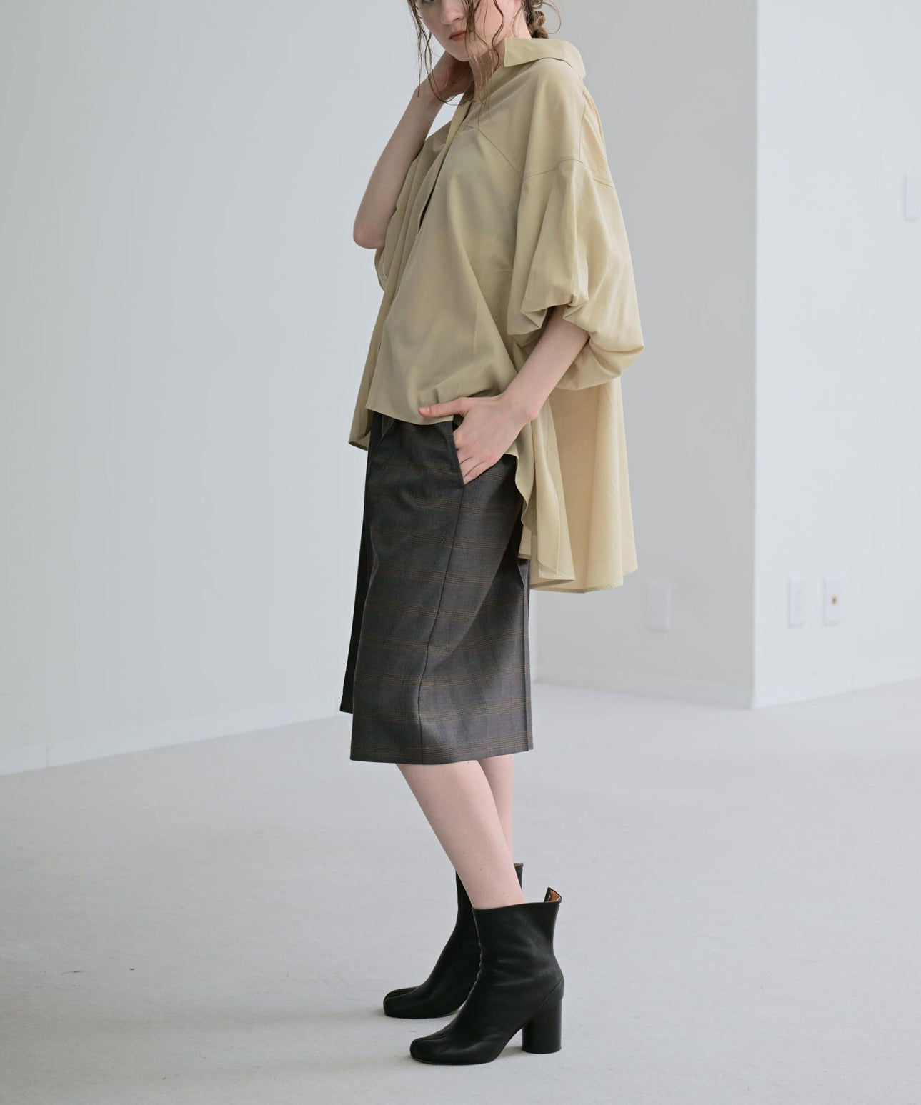 ブラウンチェック　model：H170cm
