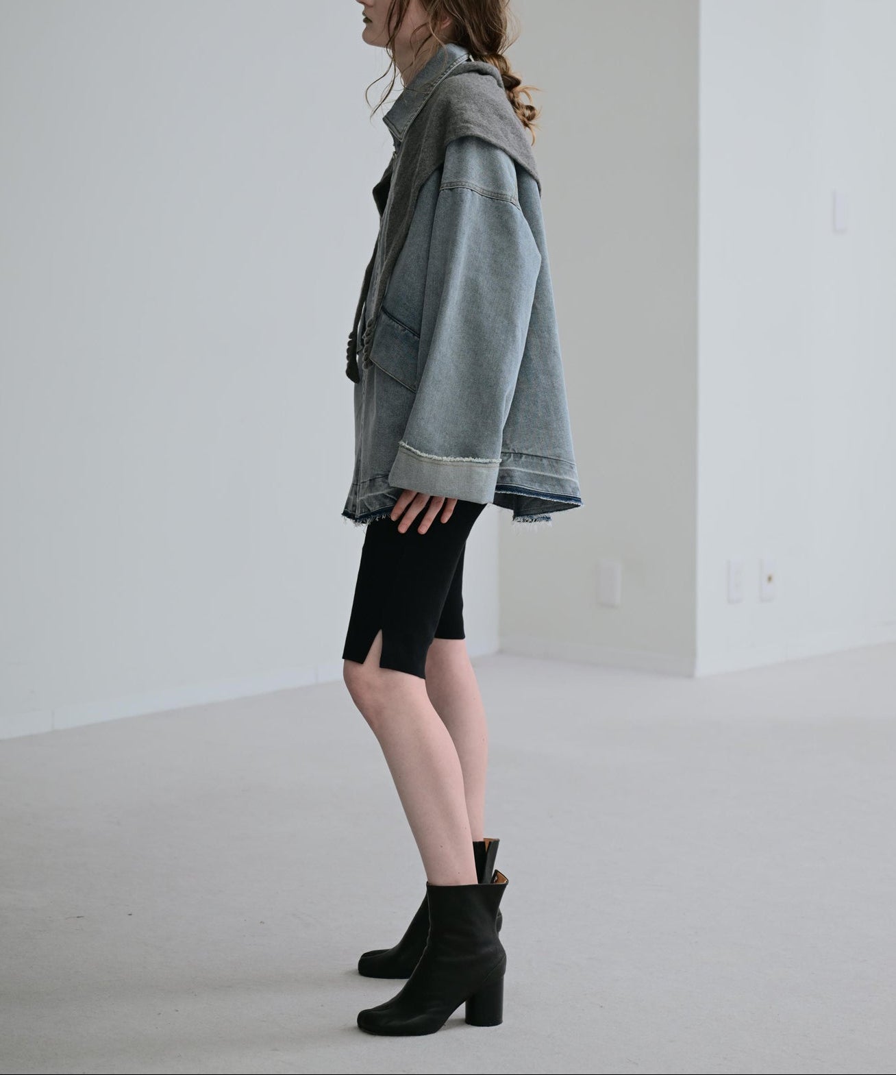 ブリーチインディゴ　model：H170cm