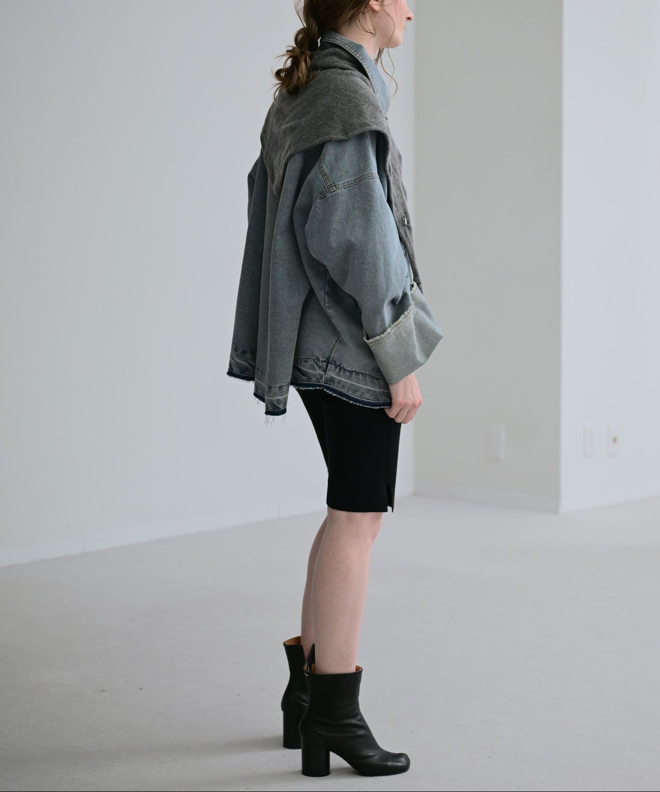 ブリーチインディゴ　model：H170cm