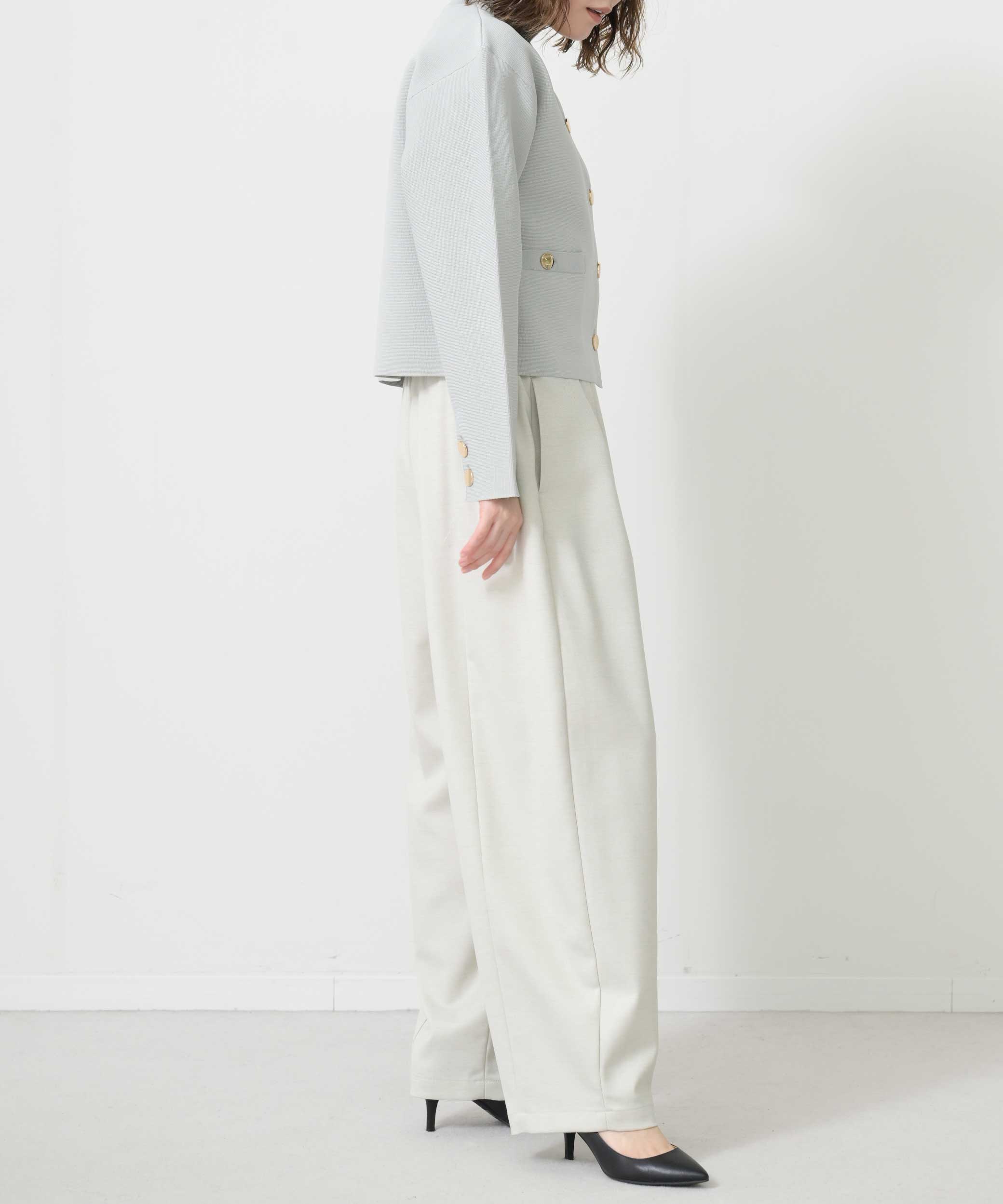 グレー　model：H167