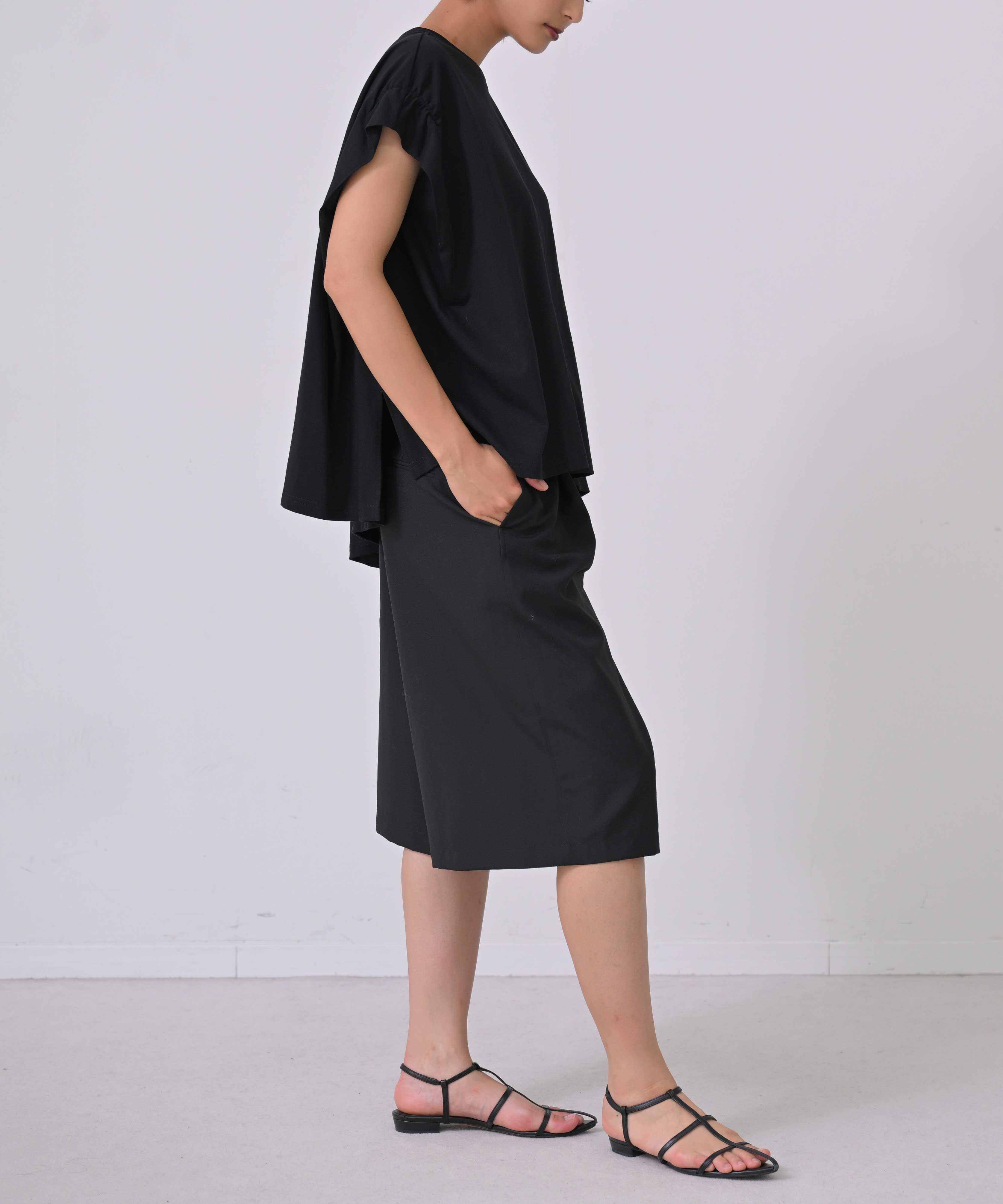 ブラック　model：H166