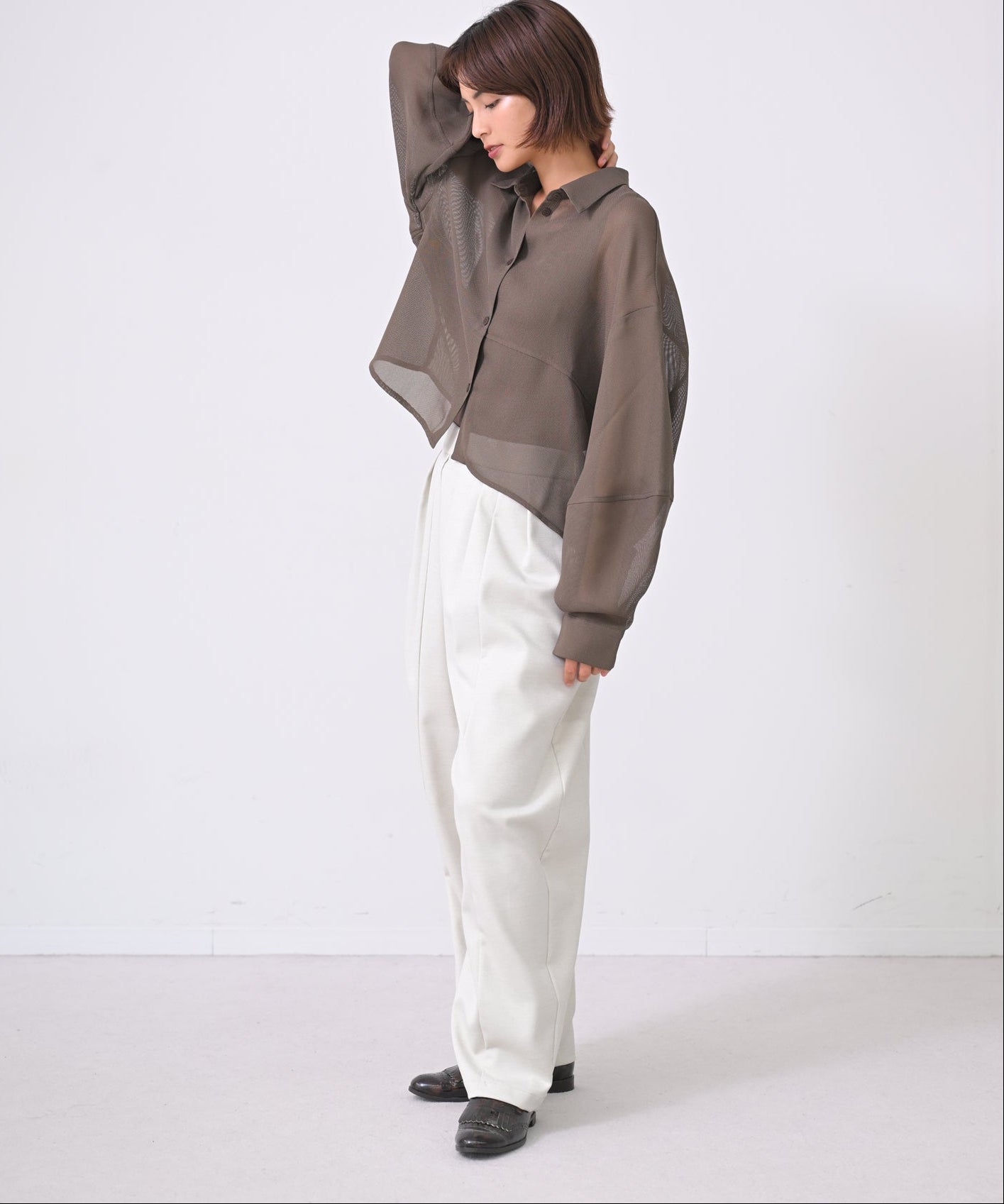 カーキ　model：H166cm