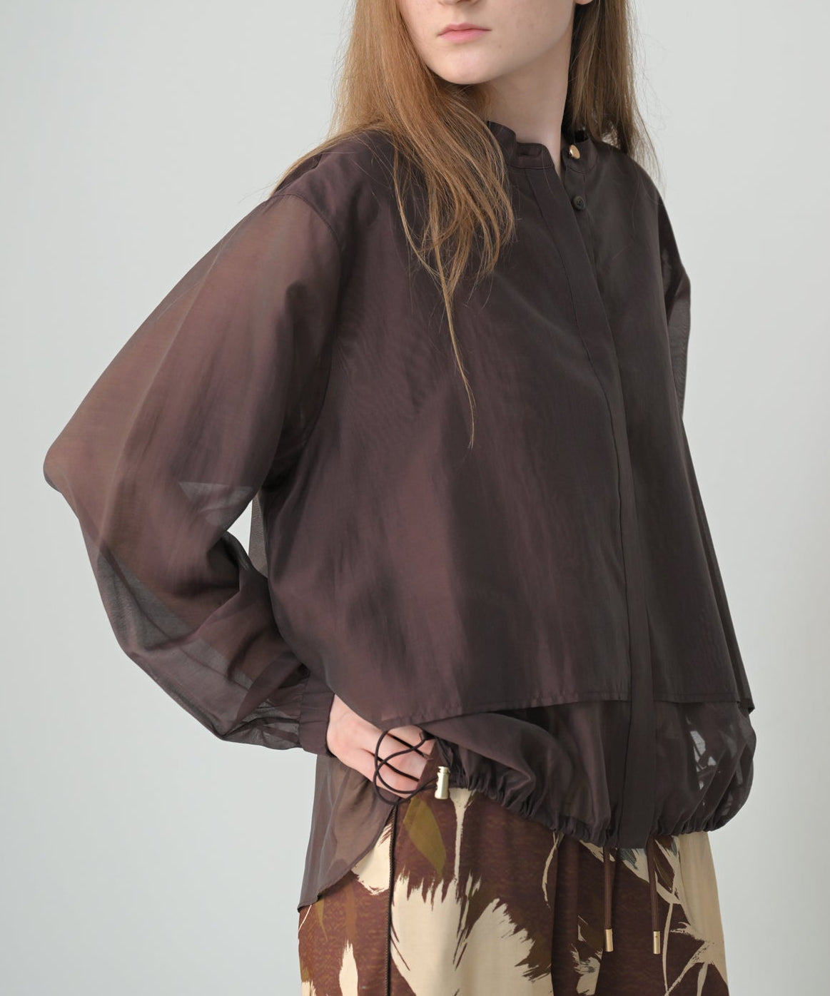 ブラウン　model：H170cm
