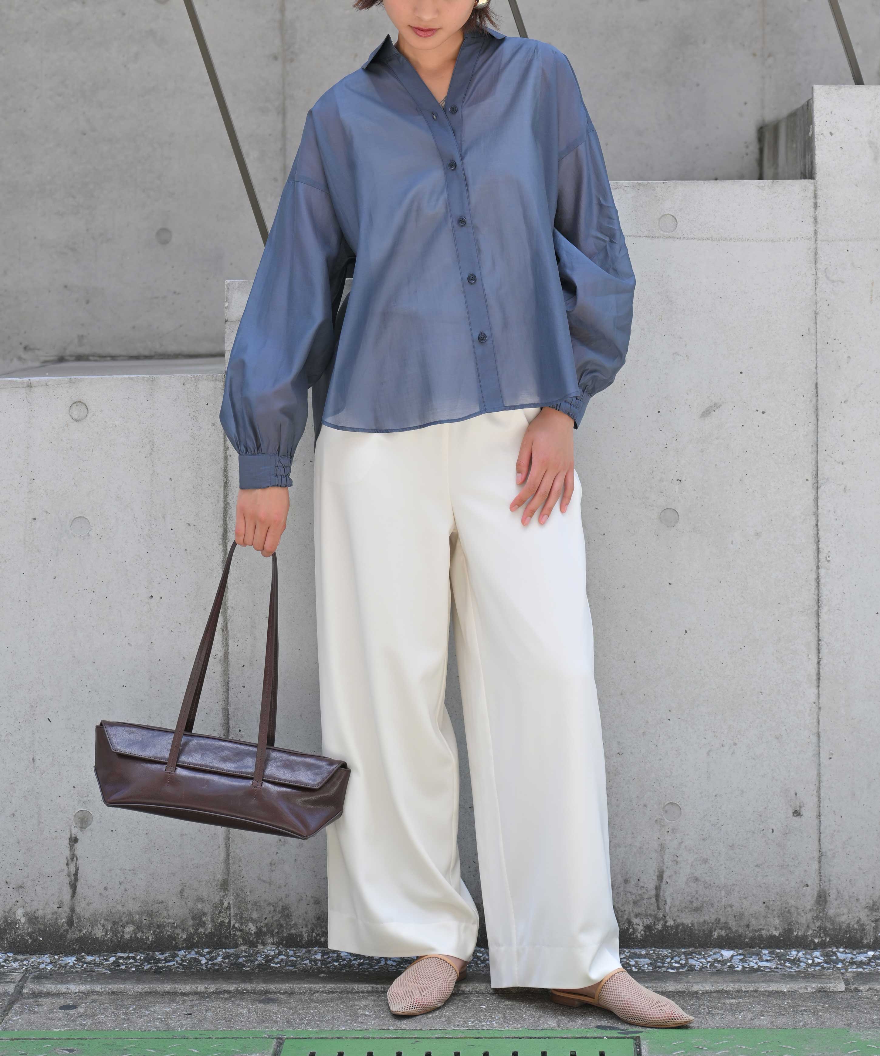 Back Ribbon Relax Blouse