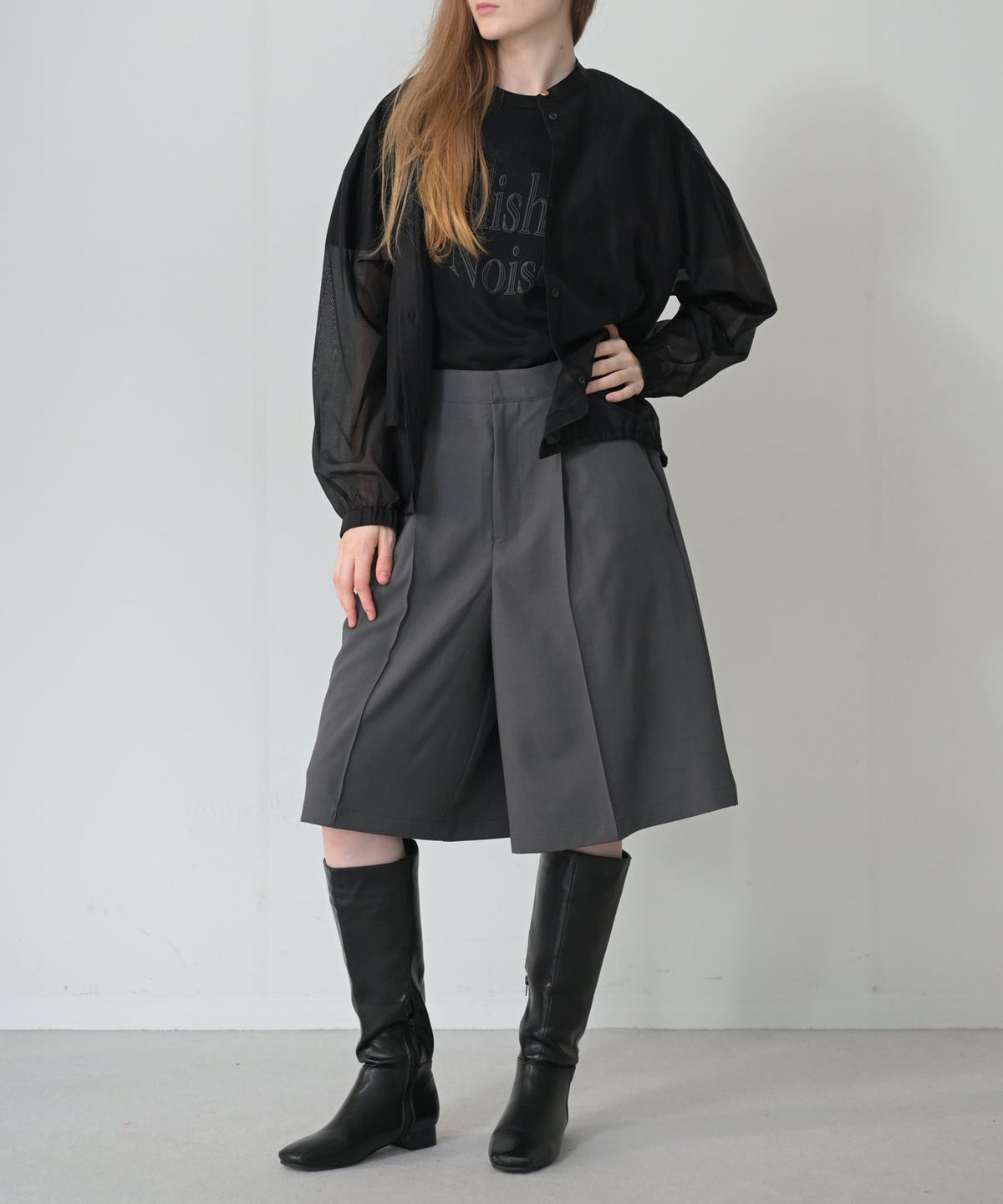 Blouse With Drawstring Hem ブラック 羽織りコーデ