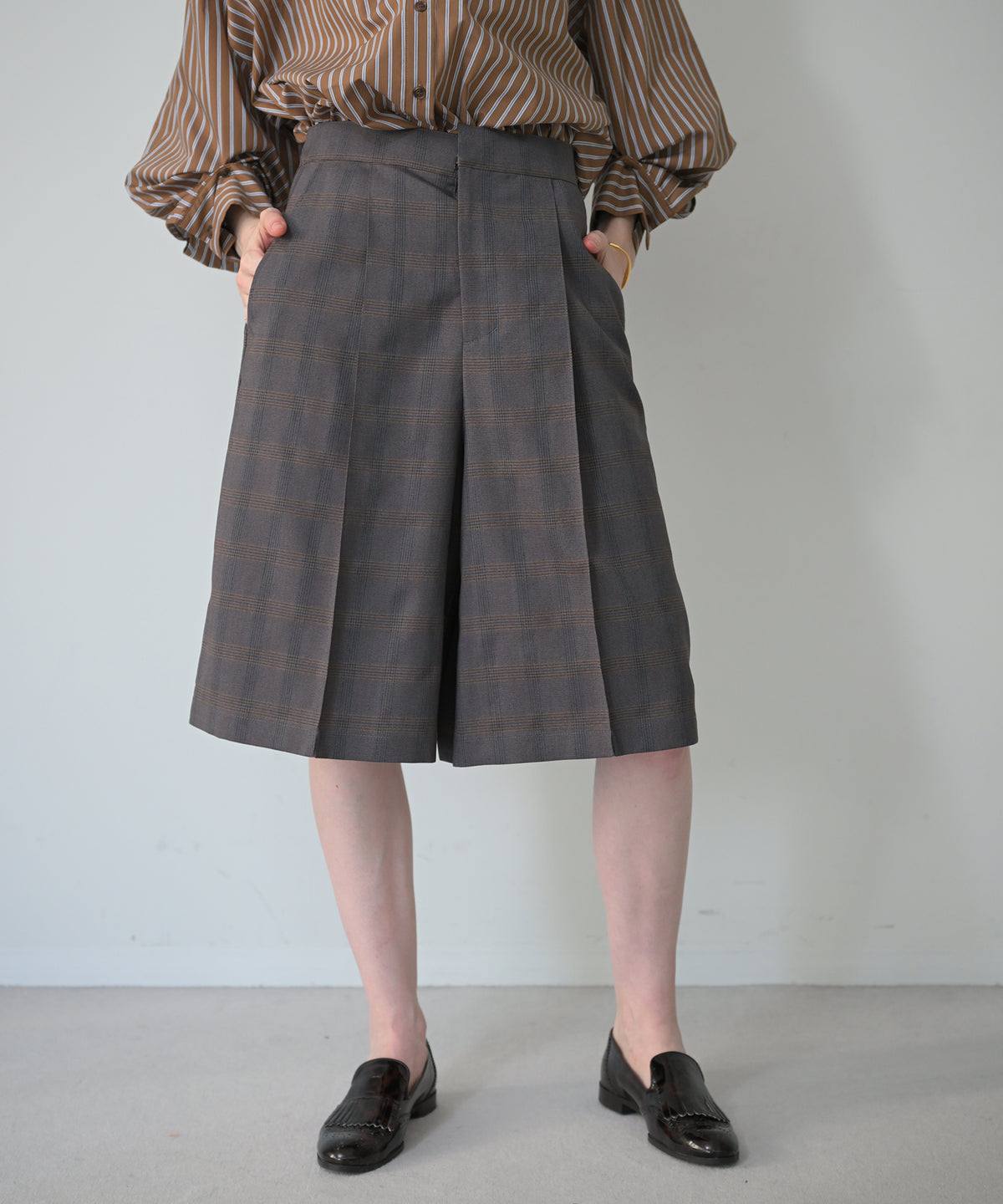 ブラウンチェック　model：H170cm