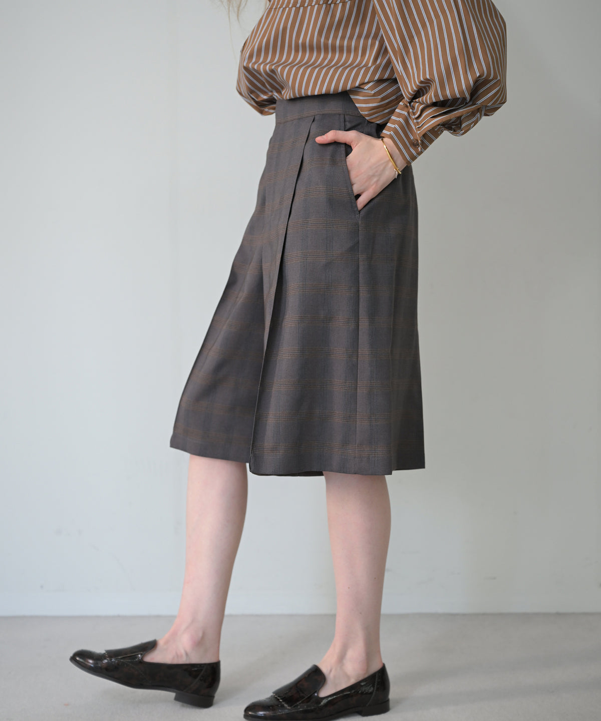 ブラウンチェック　model：H170cm