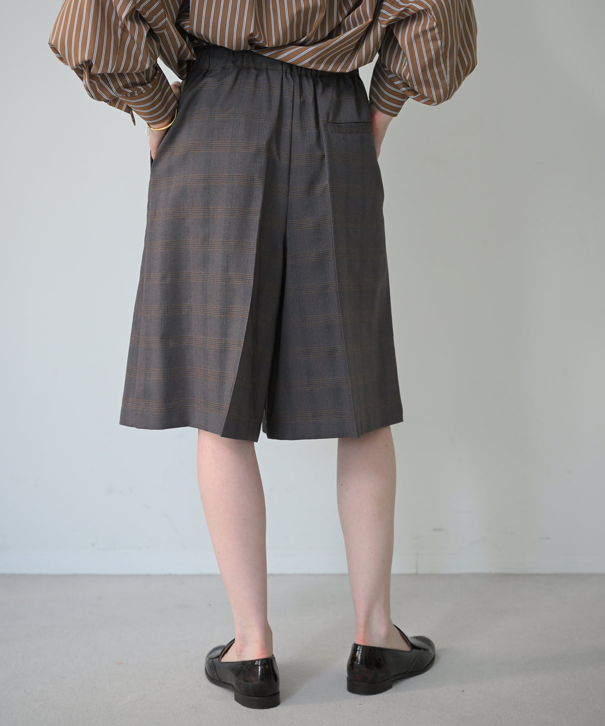 ブラウンチェック　model：H170cm