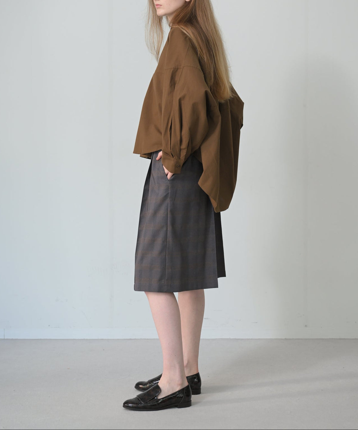 ブラウン　model：H170cm