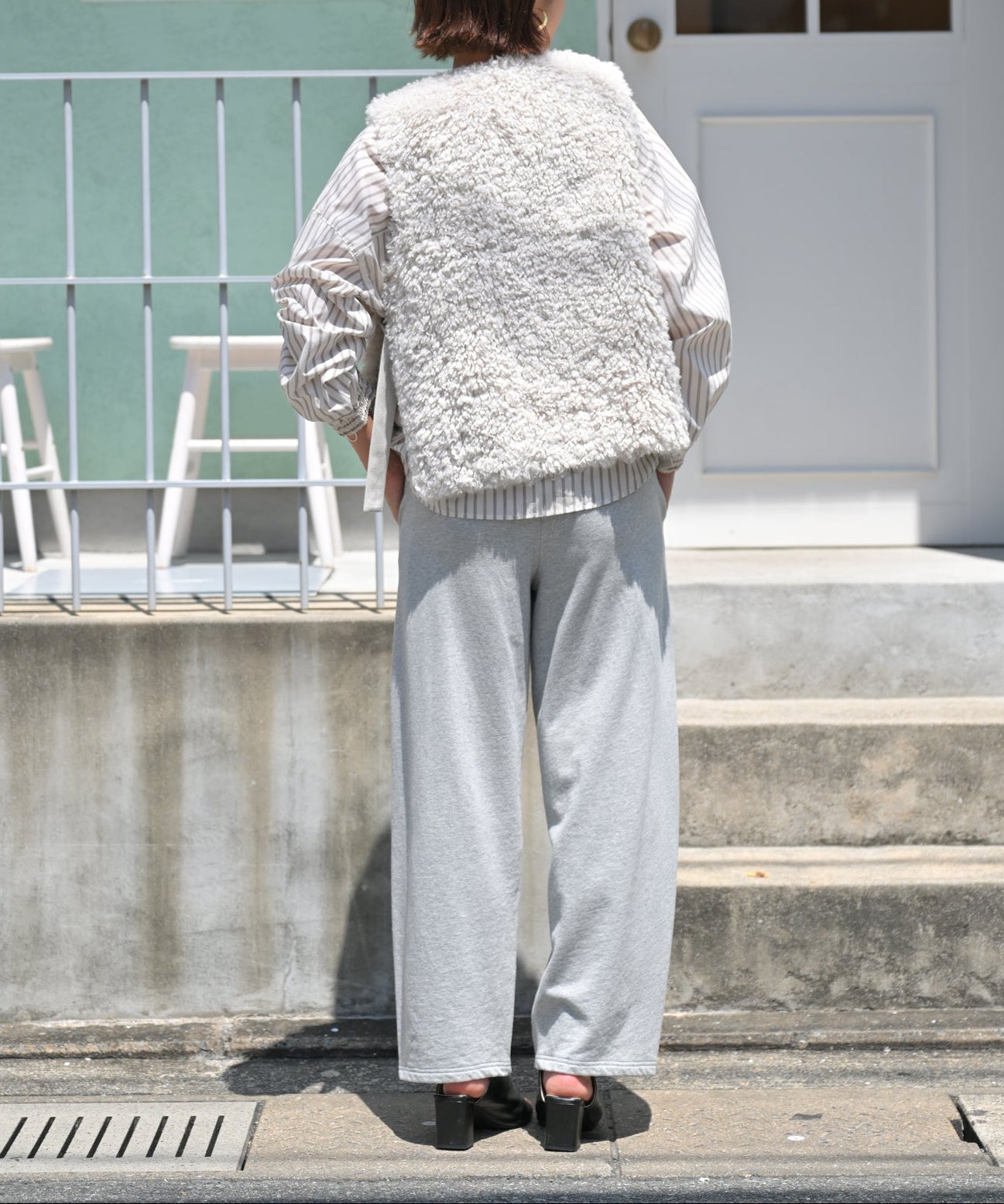 グレージュ　model：H166cm