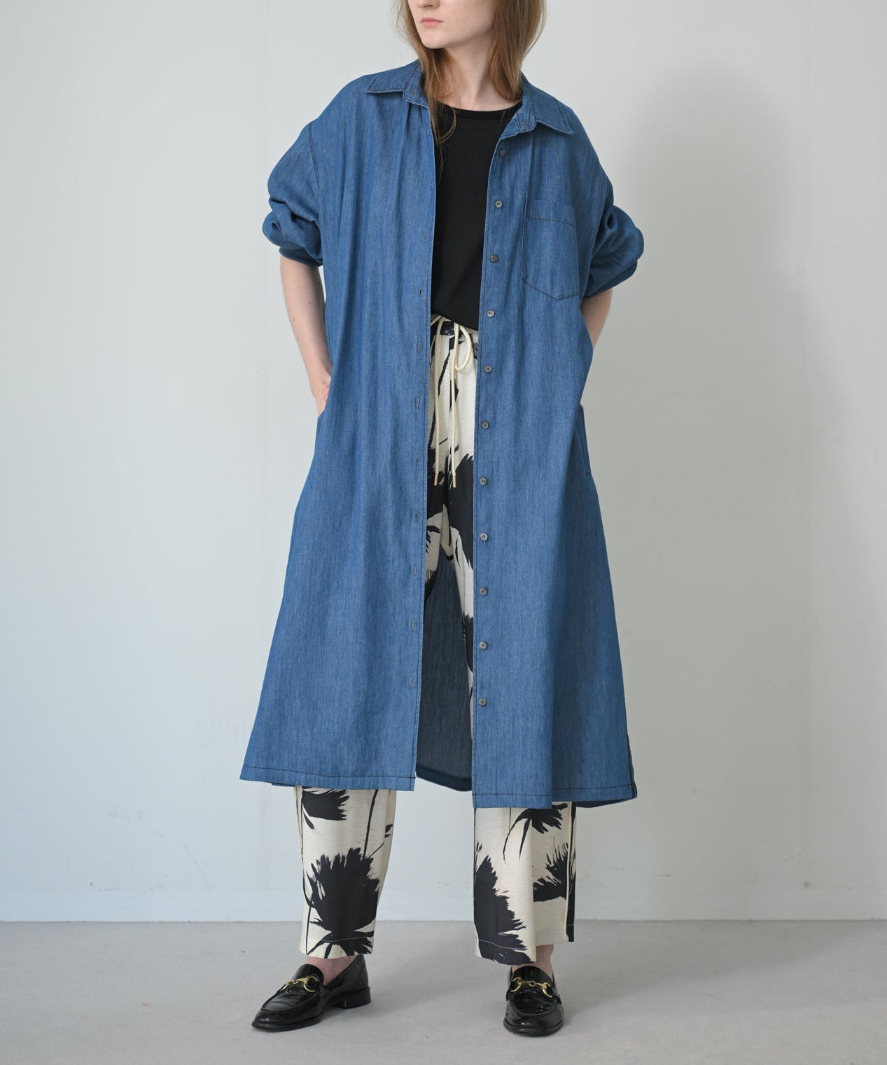 ブリーチインディゴ　model：H170cm