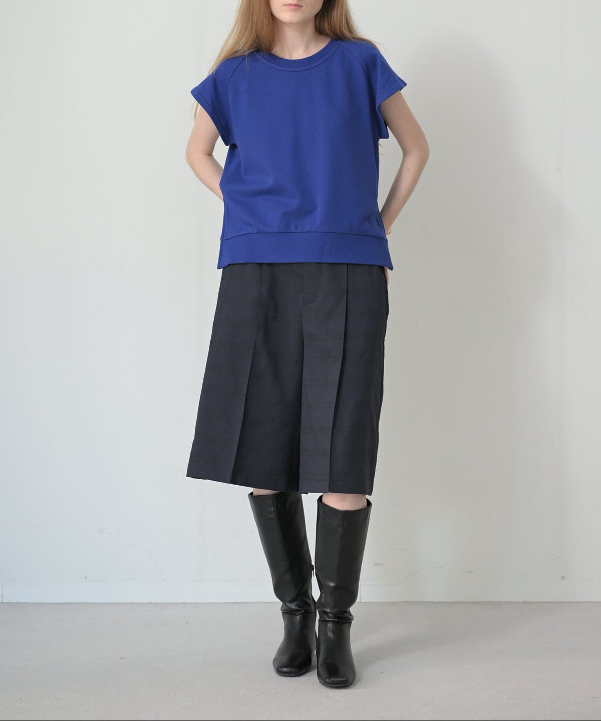 ネイビーチェック　model：H170cm