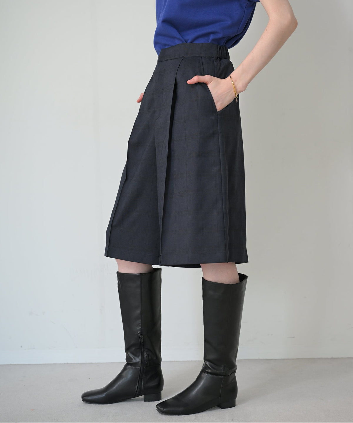 ネイビーチェック　model：H170cm