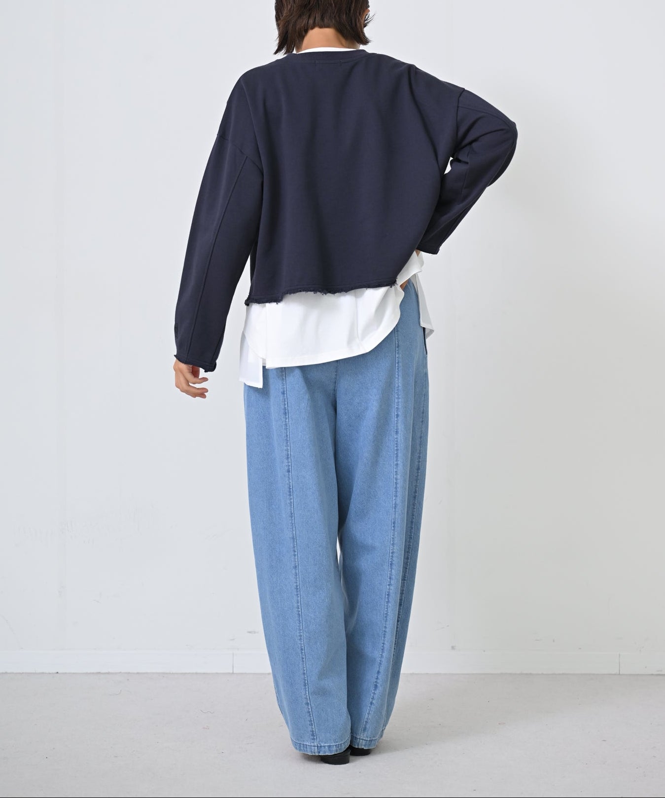 ネイビー　model：H166cm