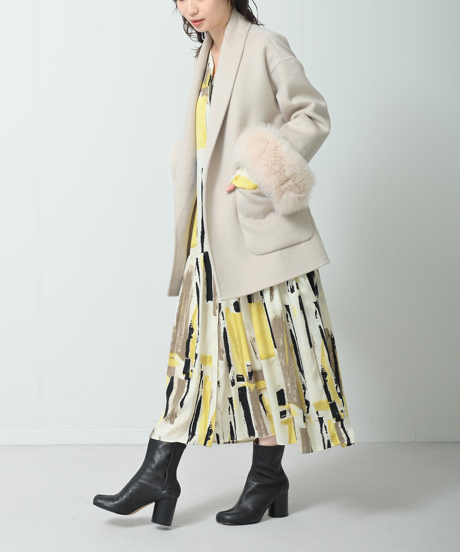 アイボリー　model：H160