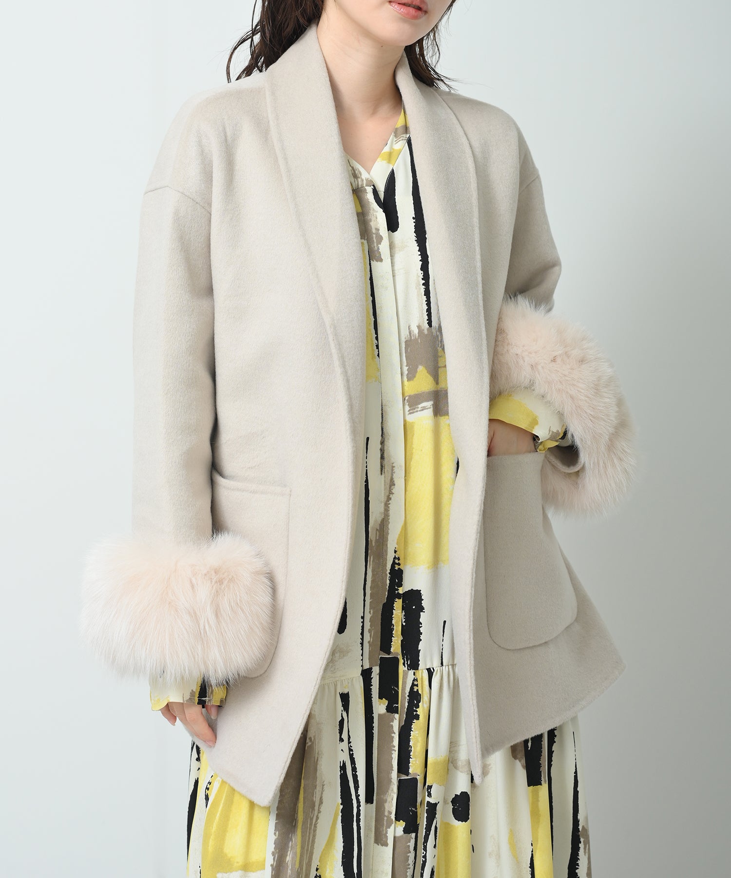 アイボリー　model：H160