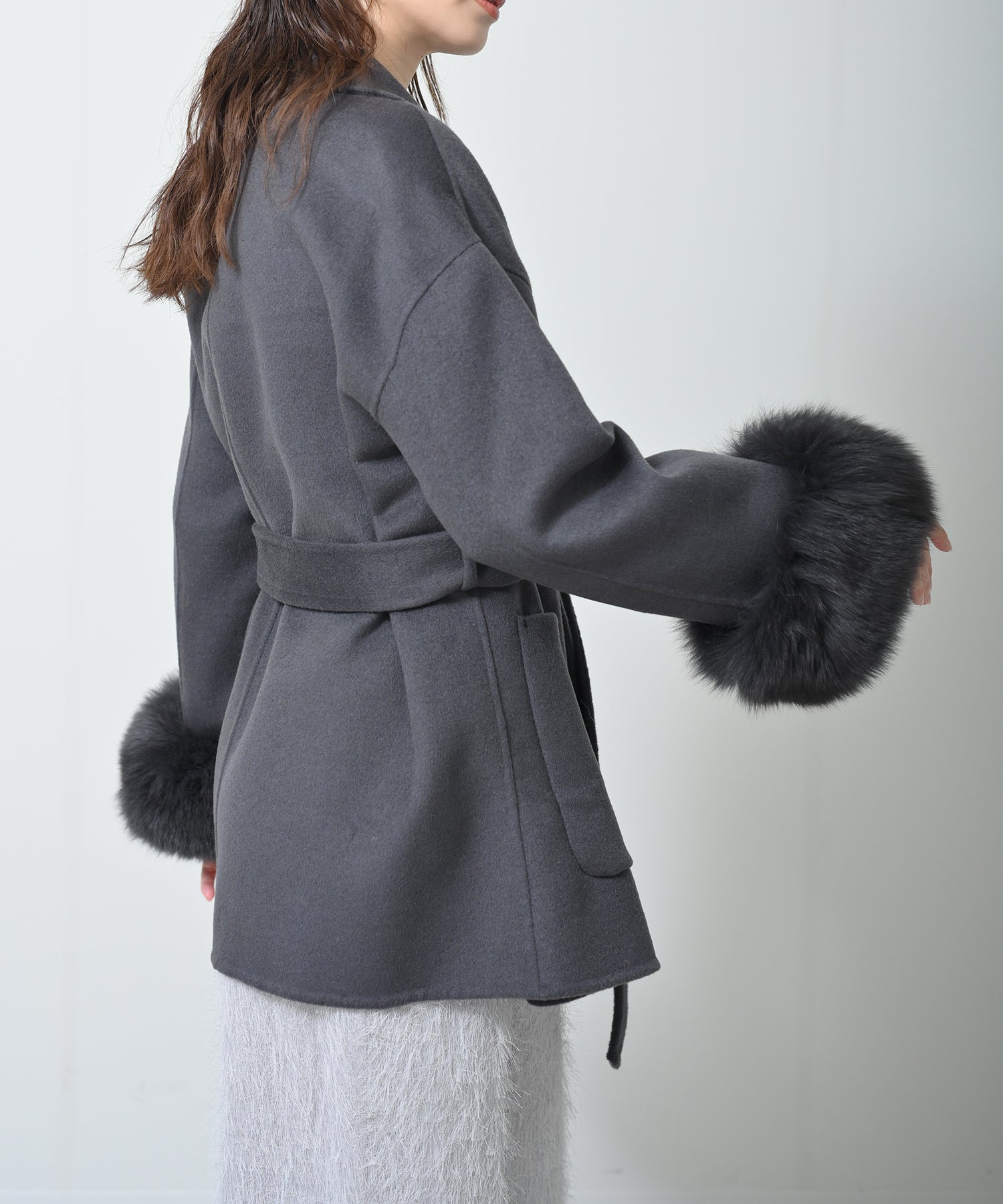 チャコール　model：H160