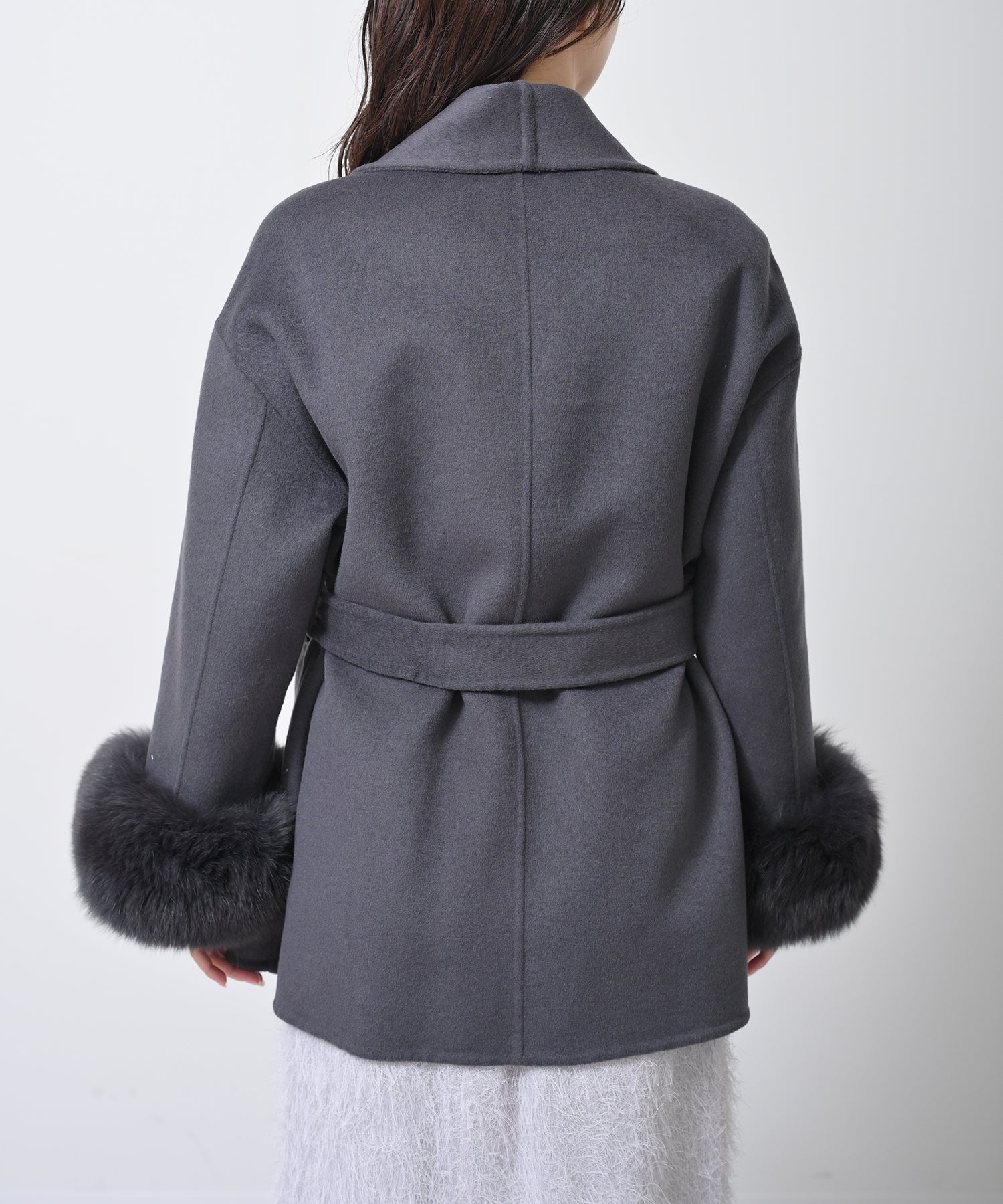 チャコール　model：H160