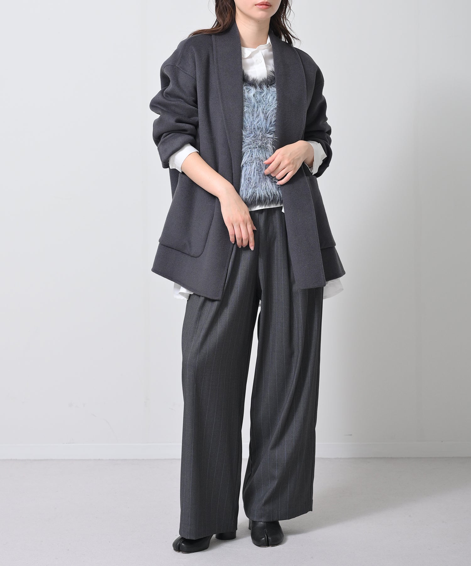 チャコール　model：H160