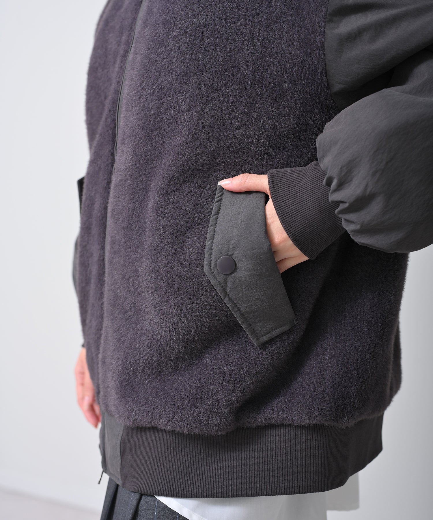 チャコール　model：H160