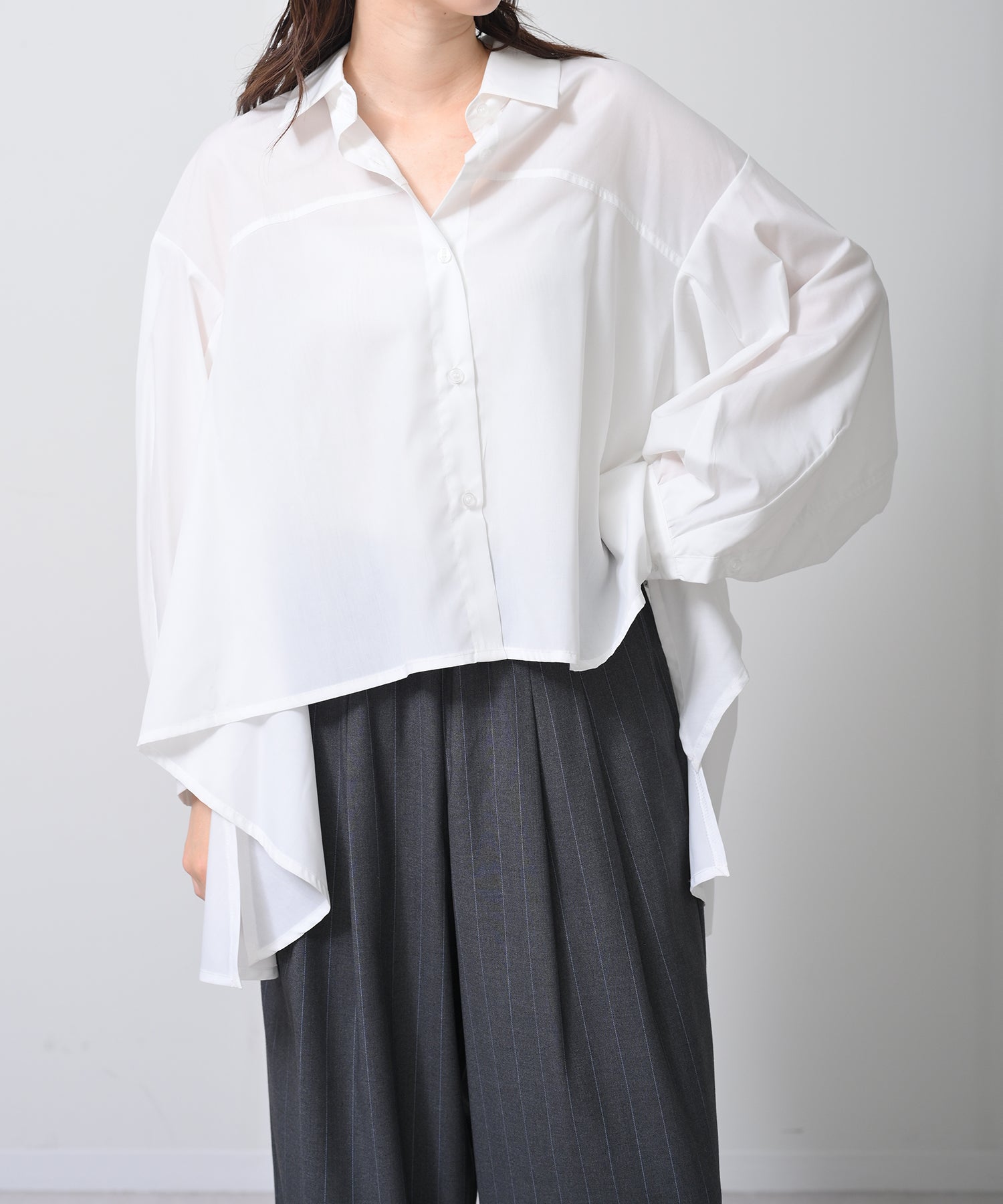 オフホワイト　model：H160