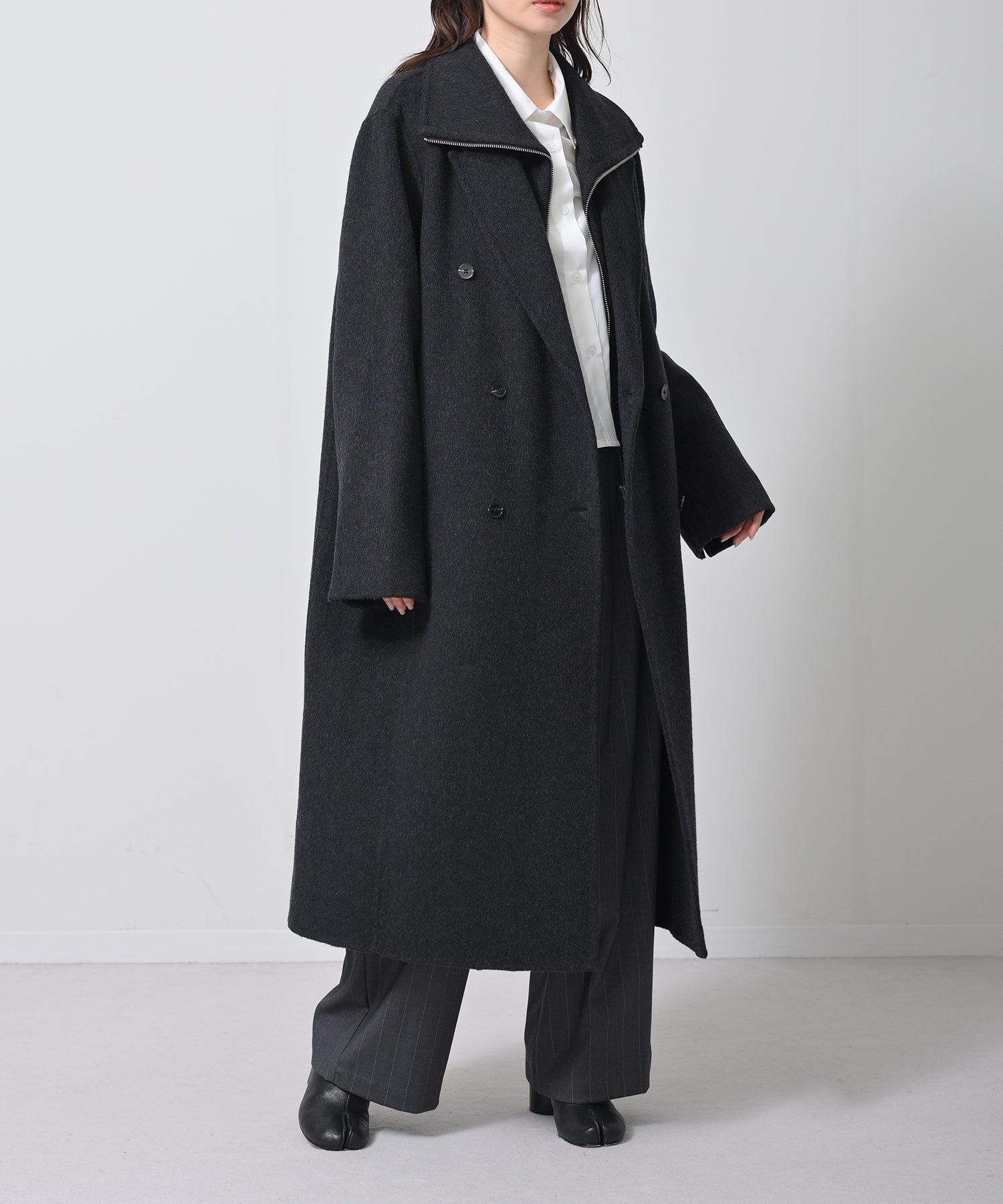 ブラック　model：H160