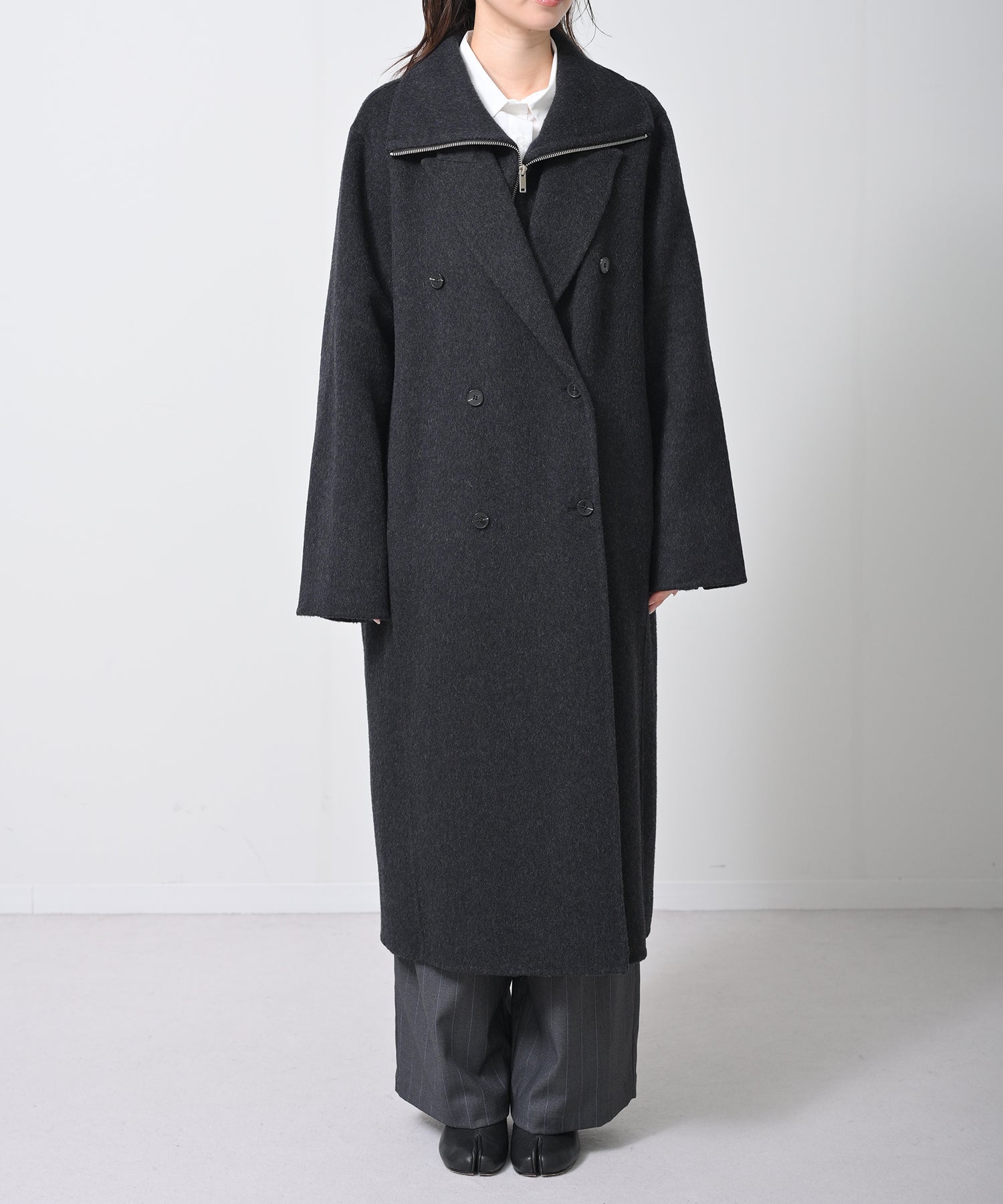 ブラック　model：H160