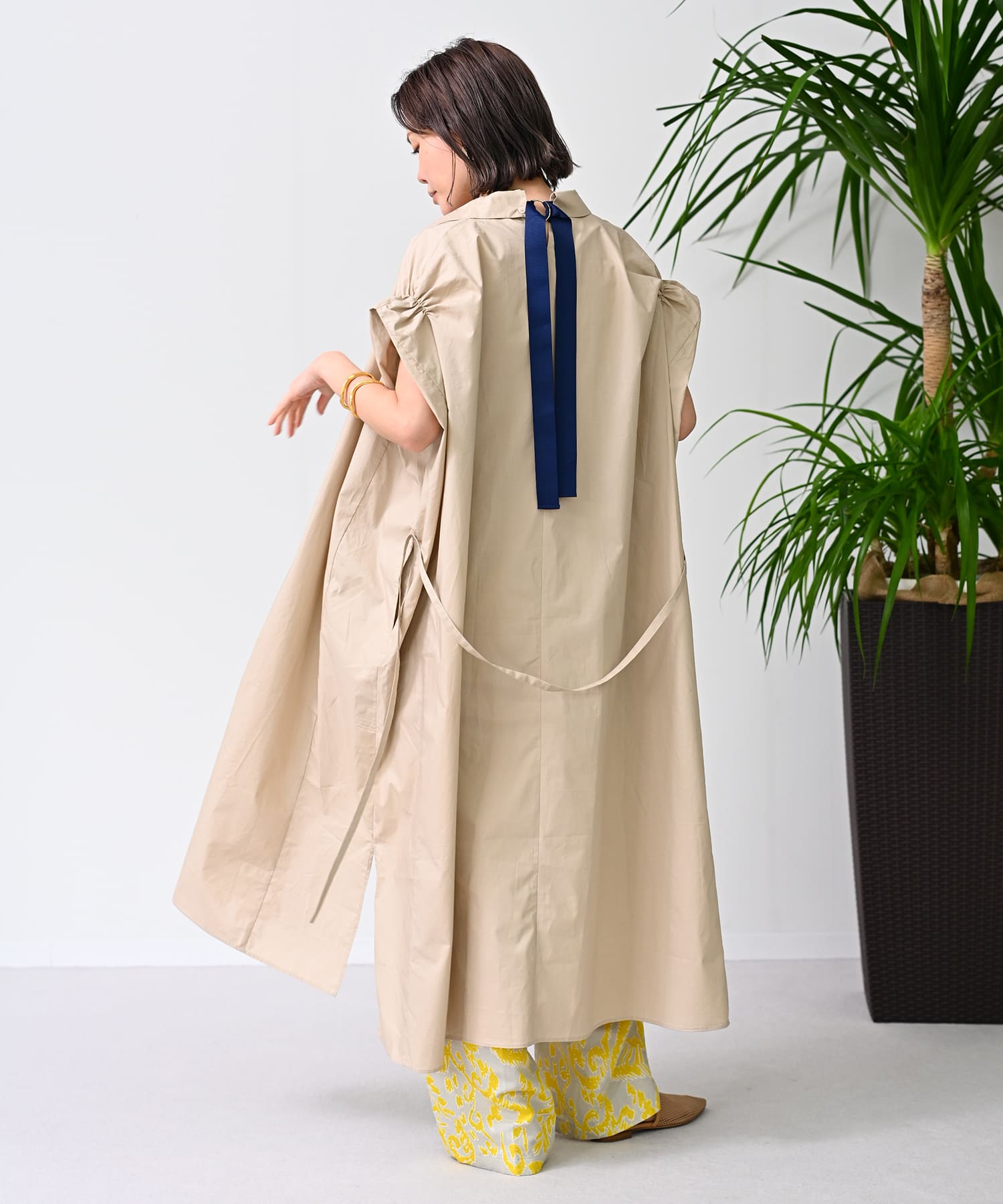 ベージュ　model：H167　着用サイズ：フリー