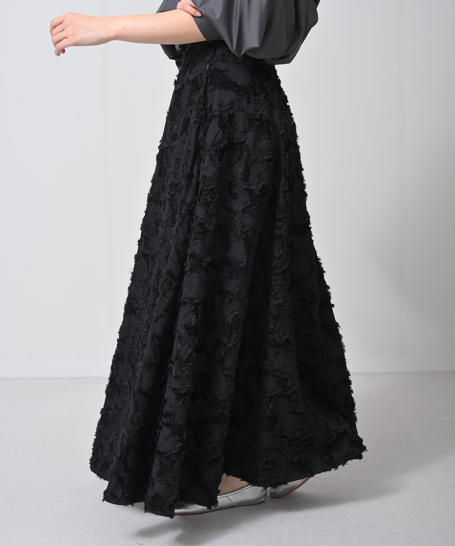 ブラック　model：H160