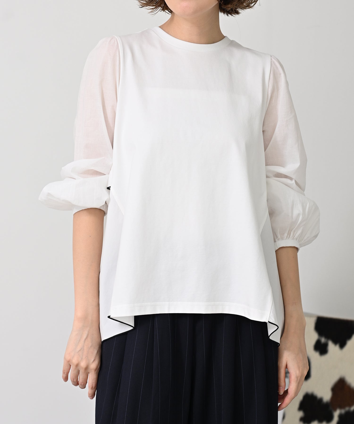 オフホワイト　model：H167