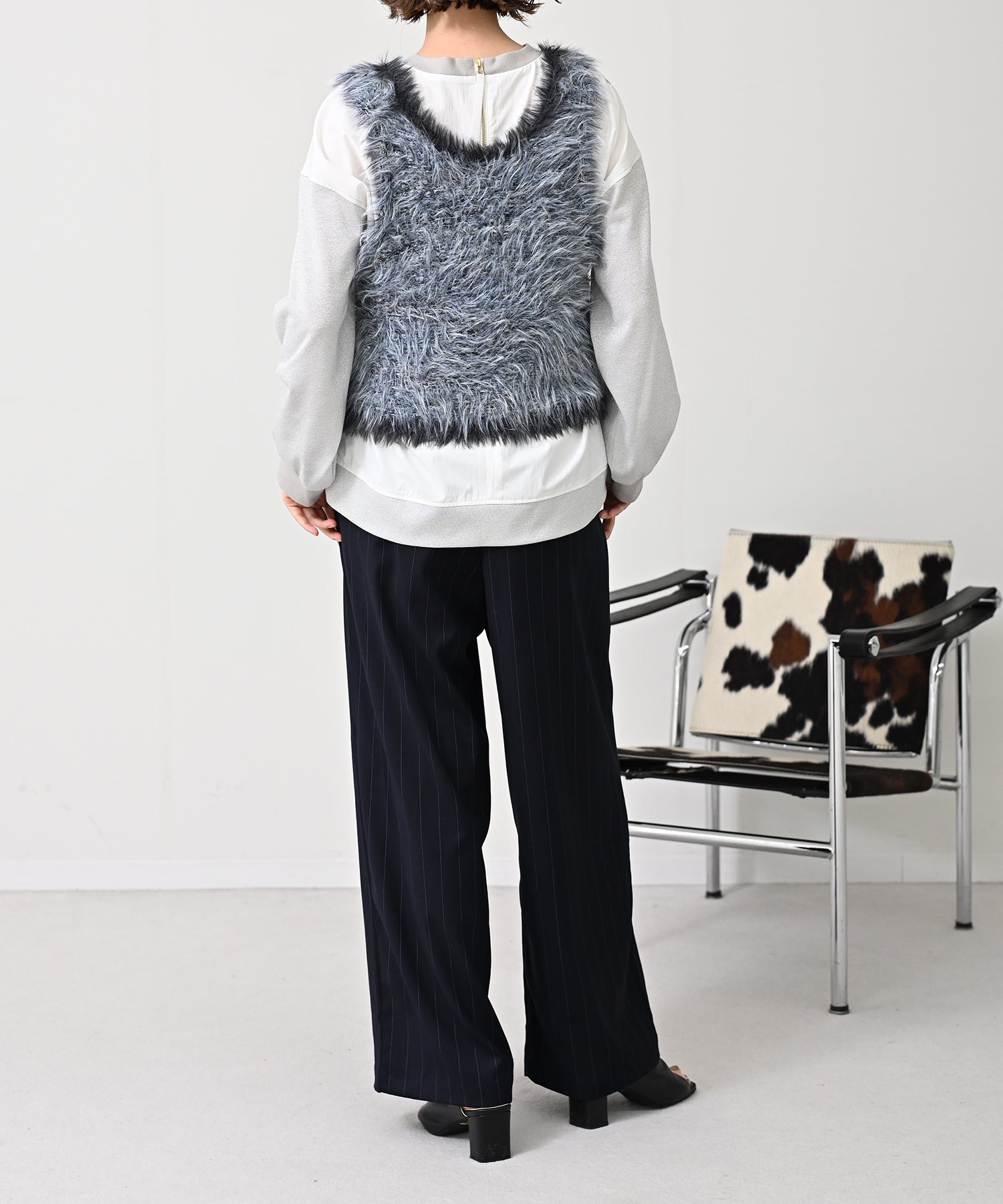 チャコール　model：H167