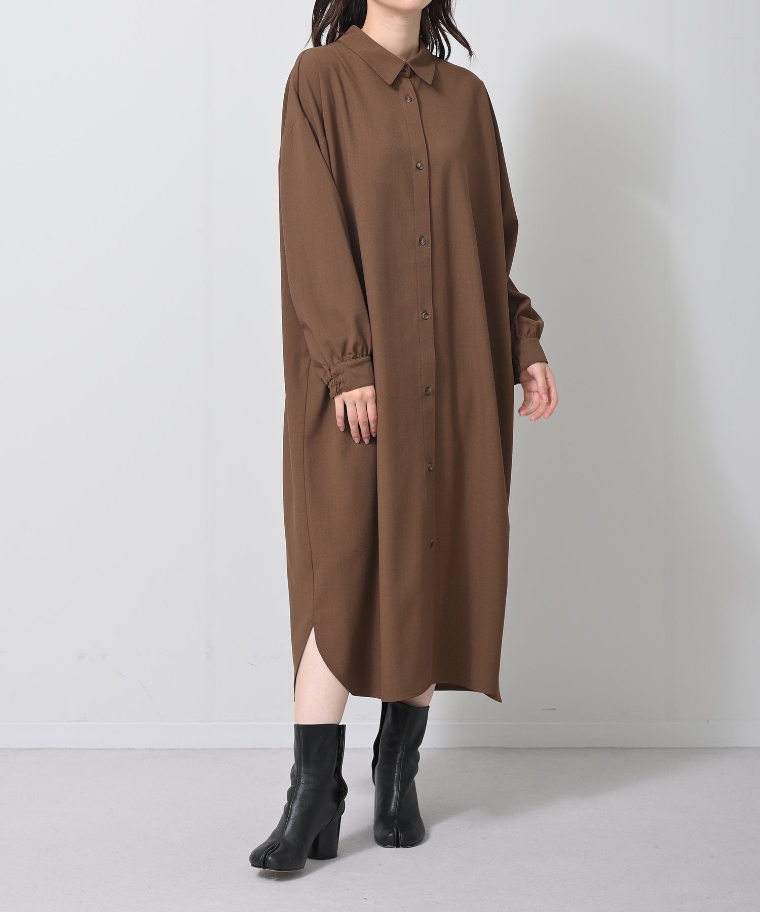 ブラウン　moedel：H160