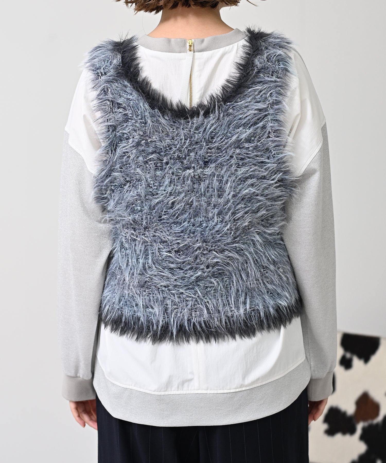 チャコール　model：H167