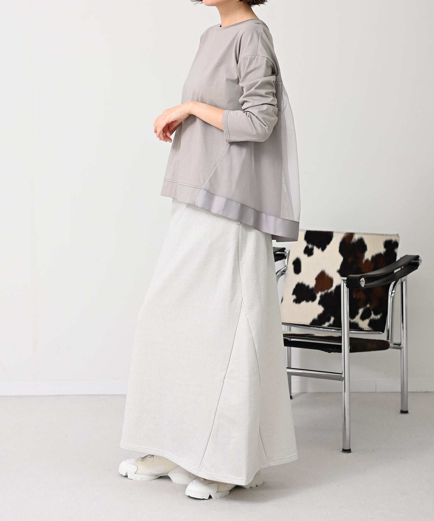 オフグレー　model：H167