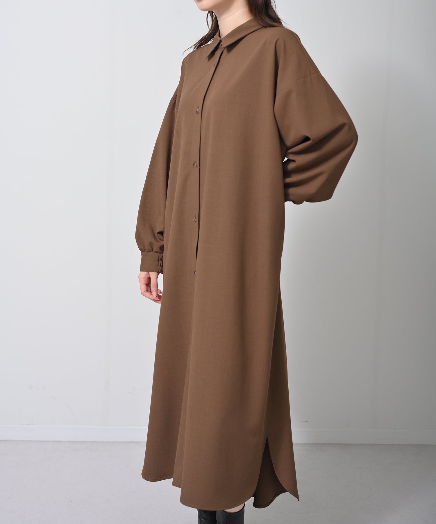 ブラウン　moedel：H160