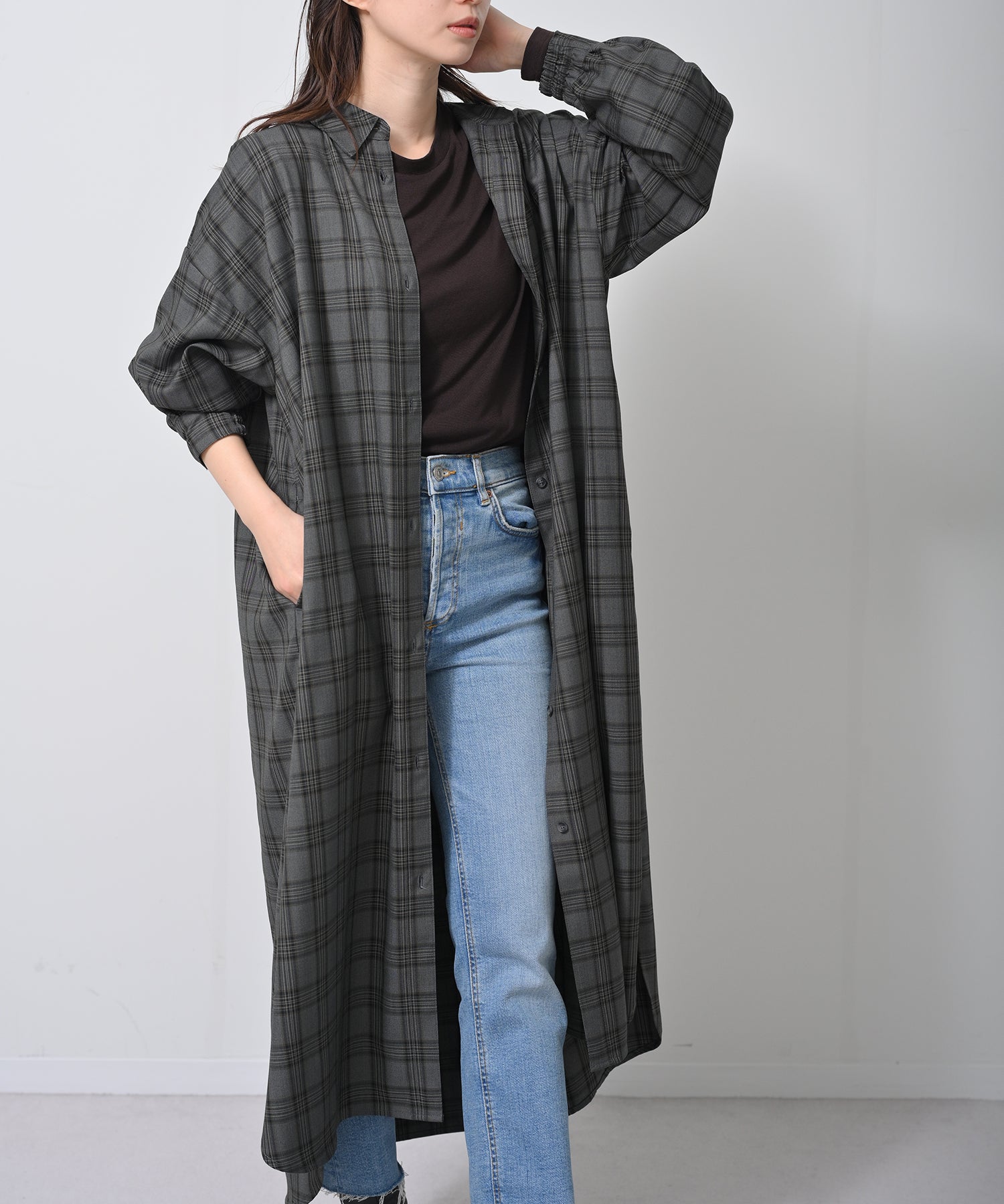 ダークブラウン　moedel：H160