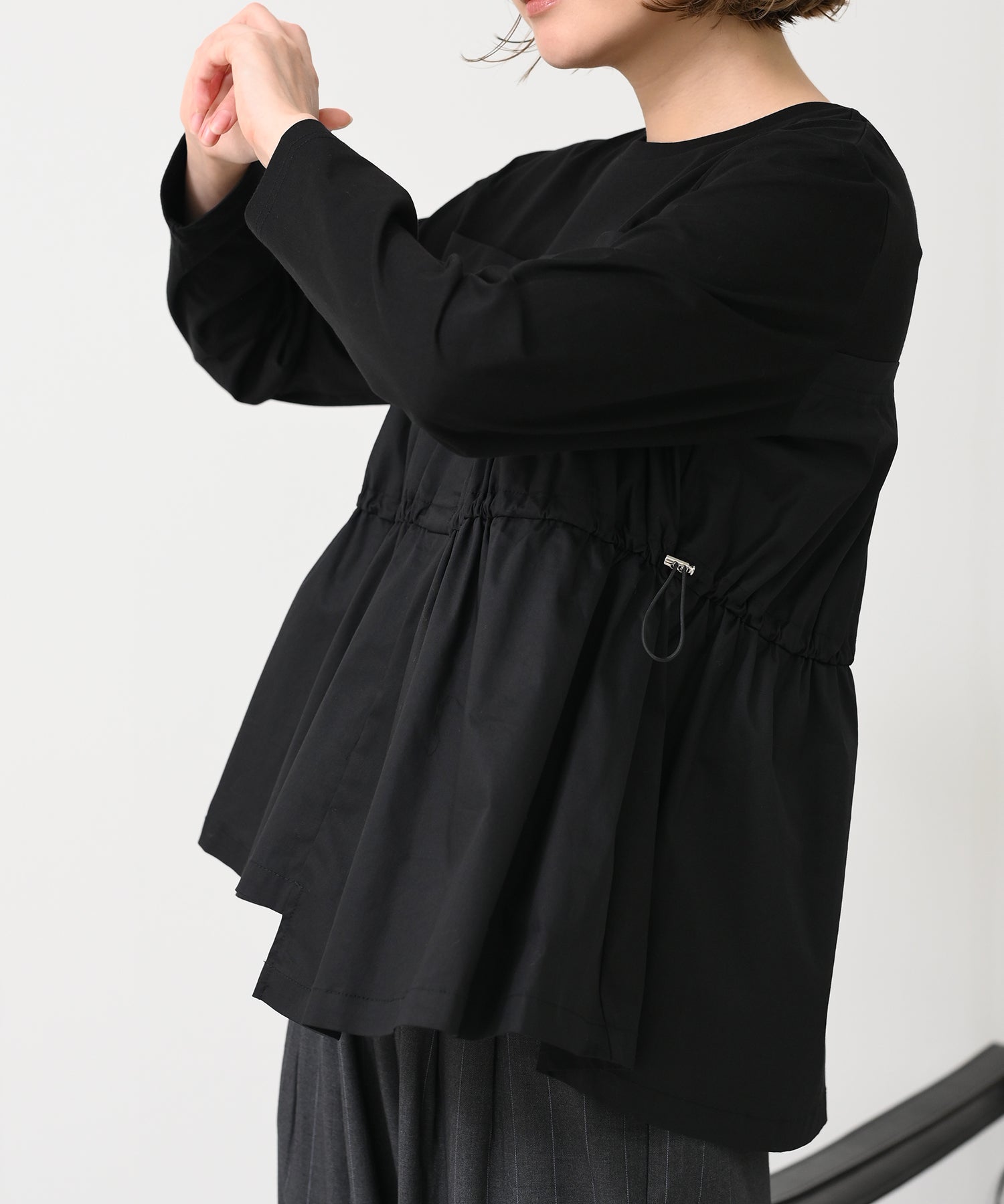 ブラック　model：H167