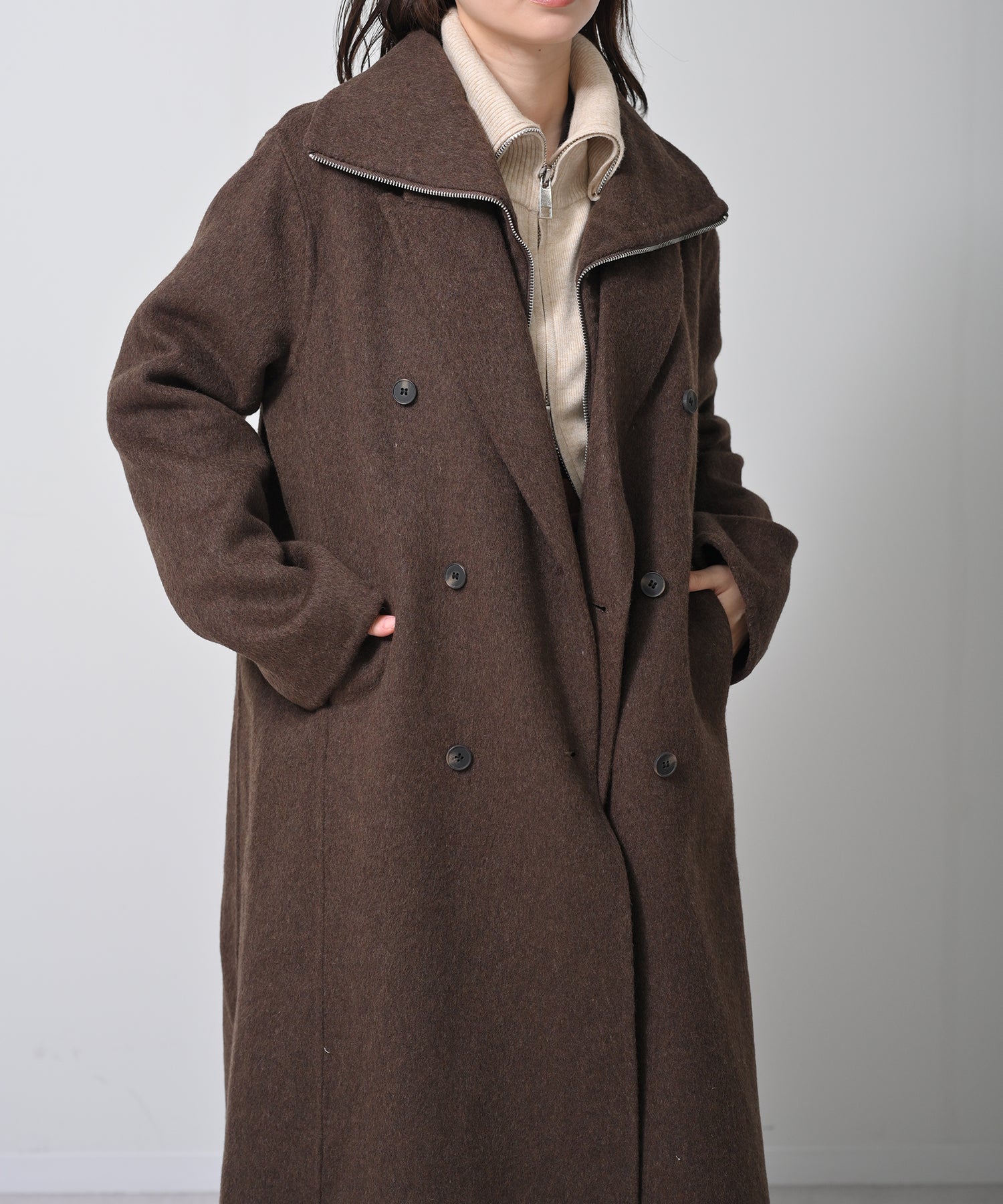 ブラウン　model：H160