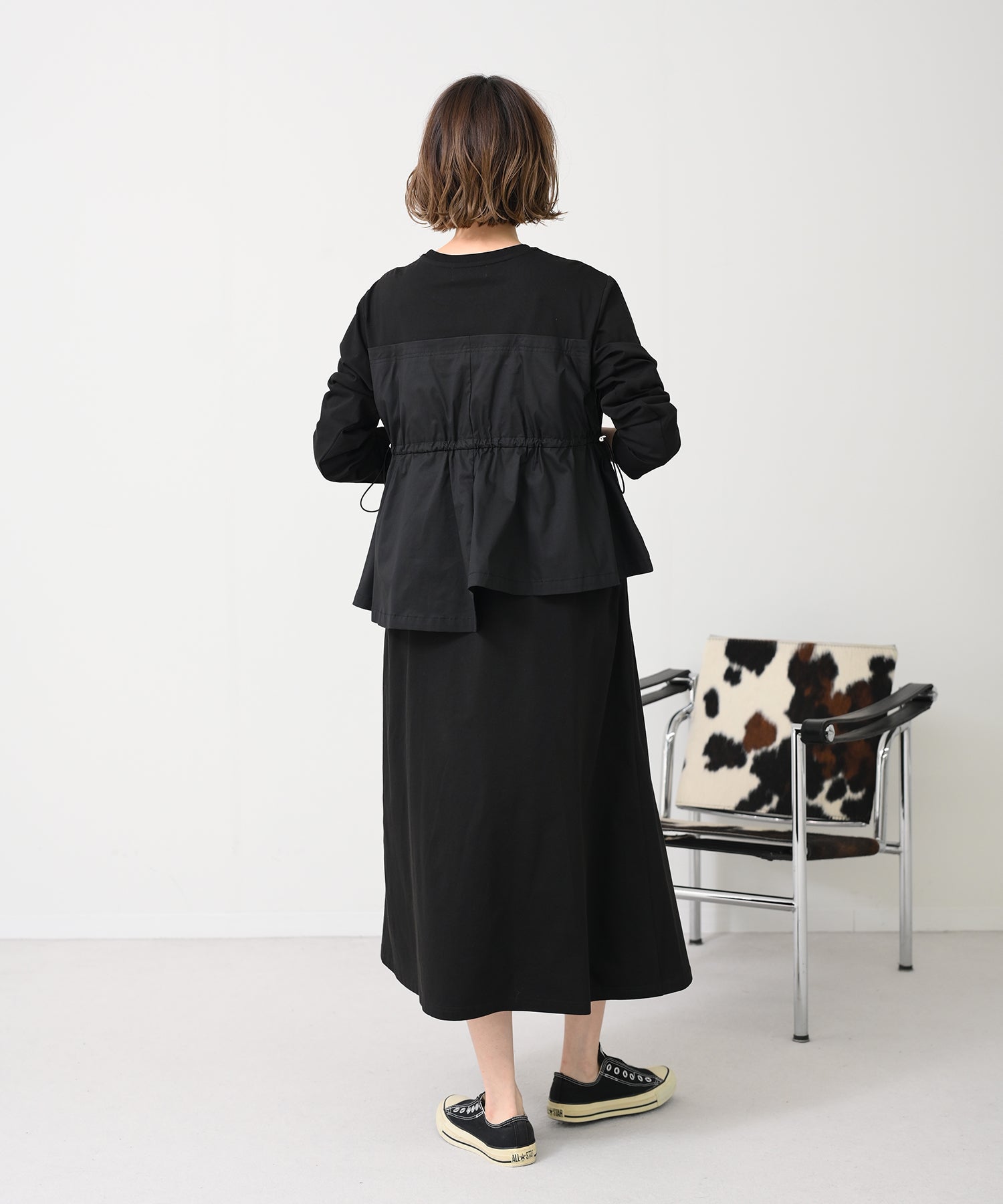 ブラック　model：H167