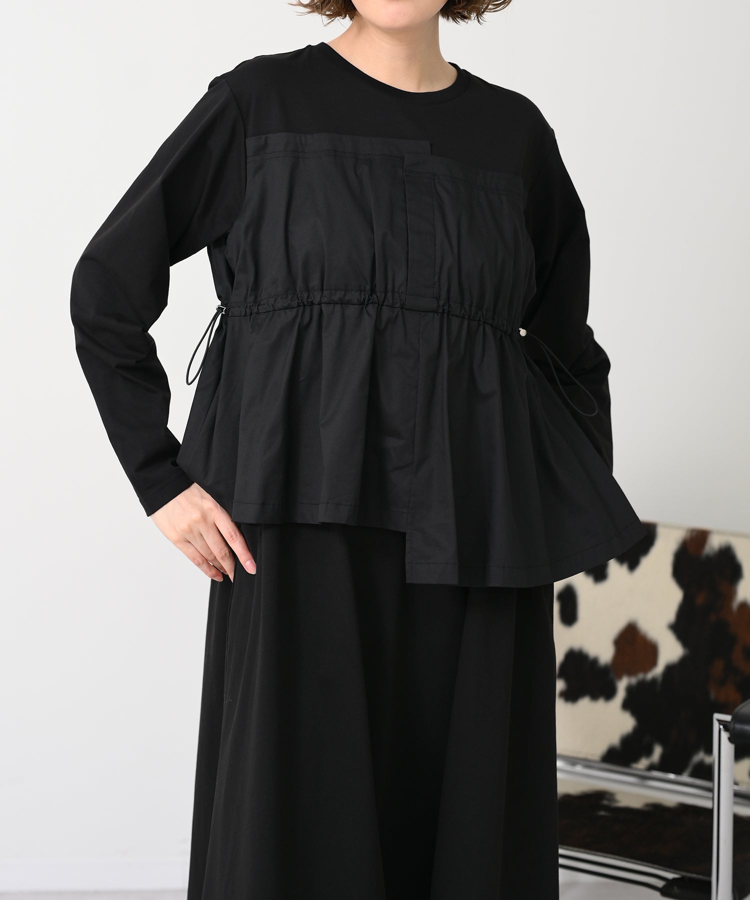 ブラック　model：H167