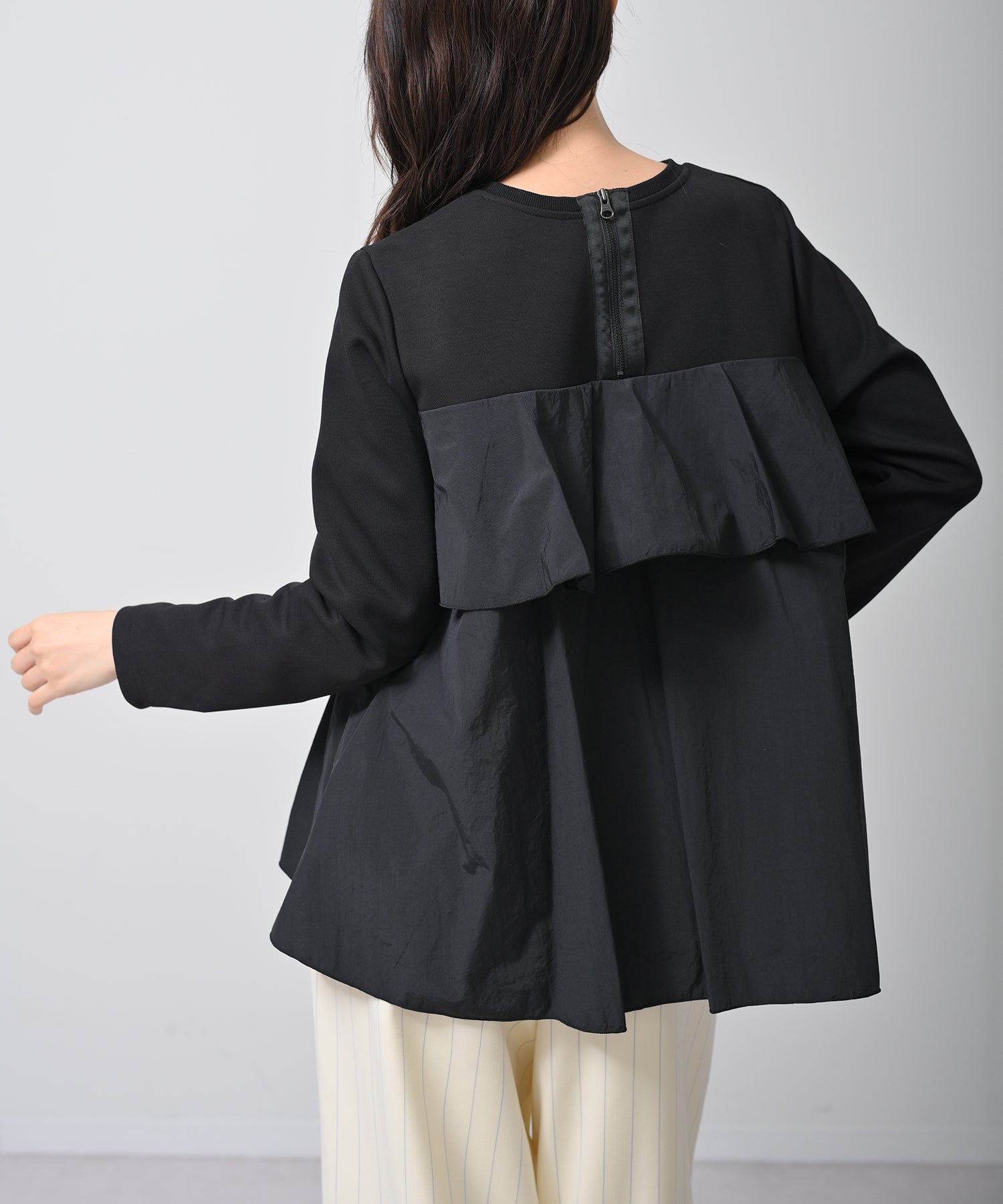 ブラック　model：H160